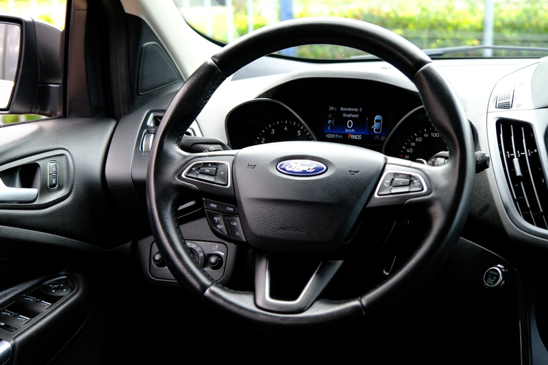 Ford Kuga 1.5 182pk EcoBoost AWD ST Line Aut. Navi|Half Lede — photo 6