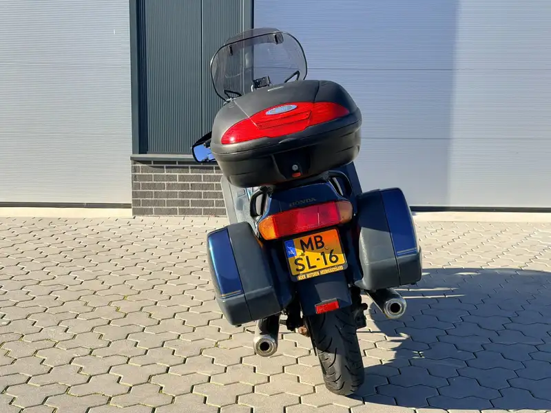 Honda ST 1100 - foto 5