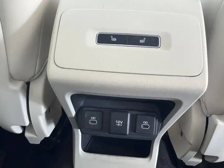 Jaguar I-Pace 2020, foto 22