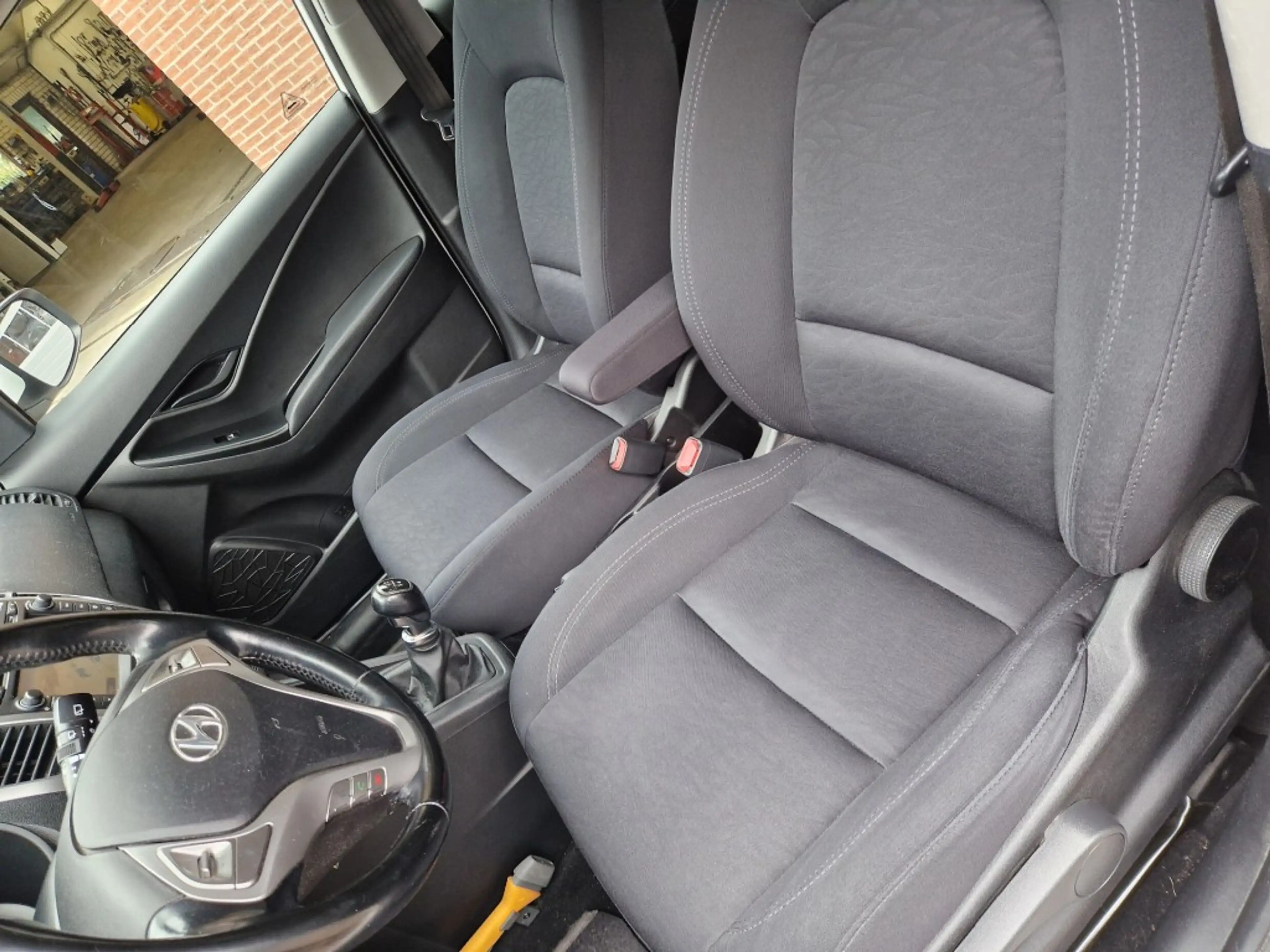 Hyundai iX20 1.4i Go! Airco NL-auto Cruise control Navi Camera — photo 11