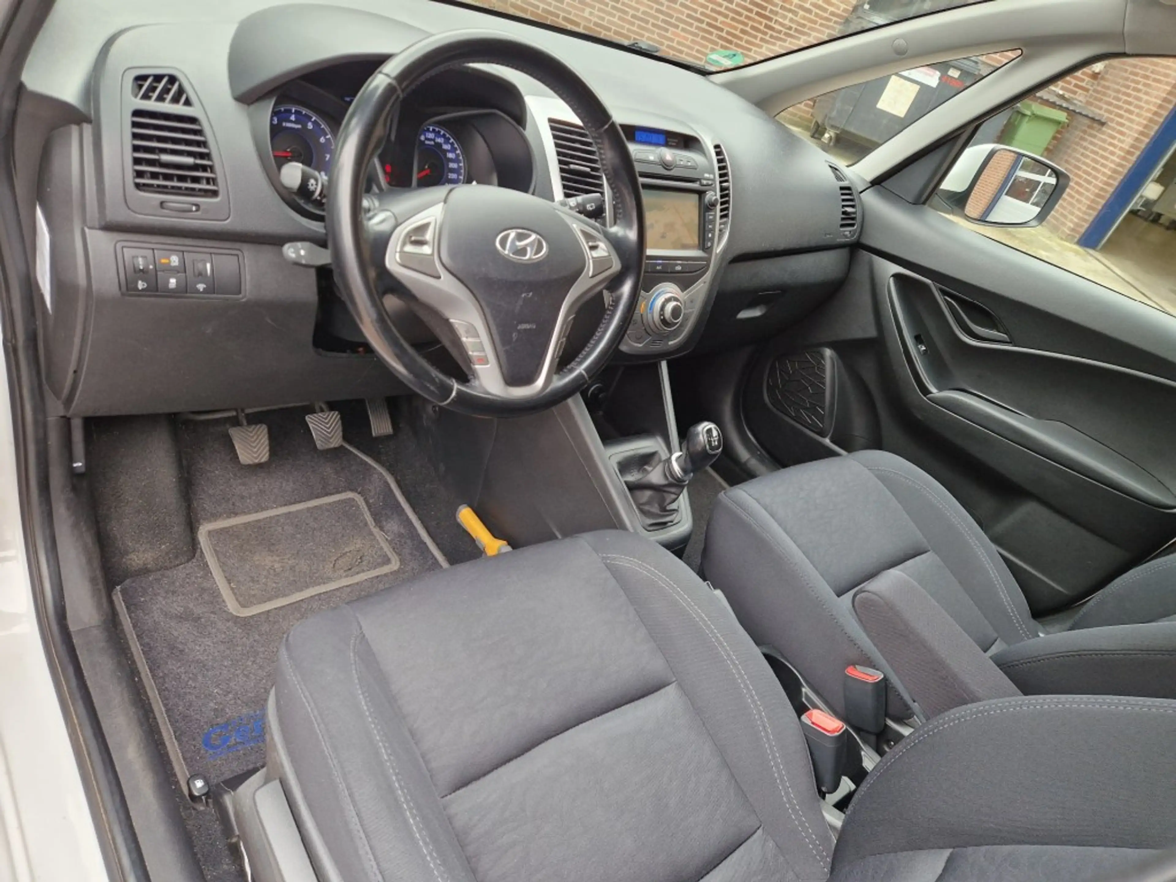Hyundai iX20 1.4i Go! Airco NL-auto Cruise control Navi Camera — photo 7