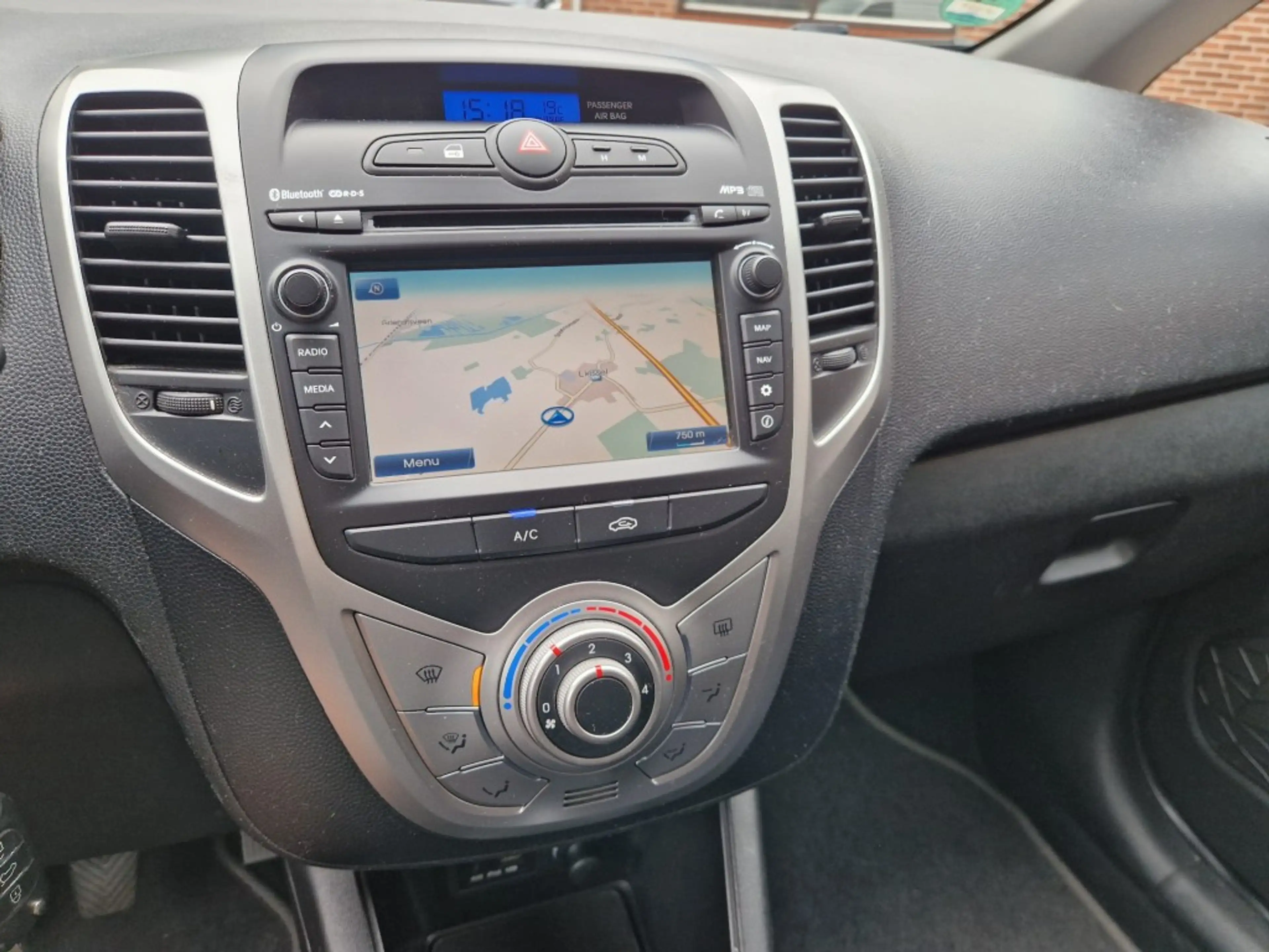 Hyundai iX20 1.4i Go! Airco NL-auto Cruise control Navi Camera — photo 10