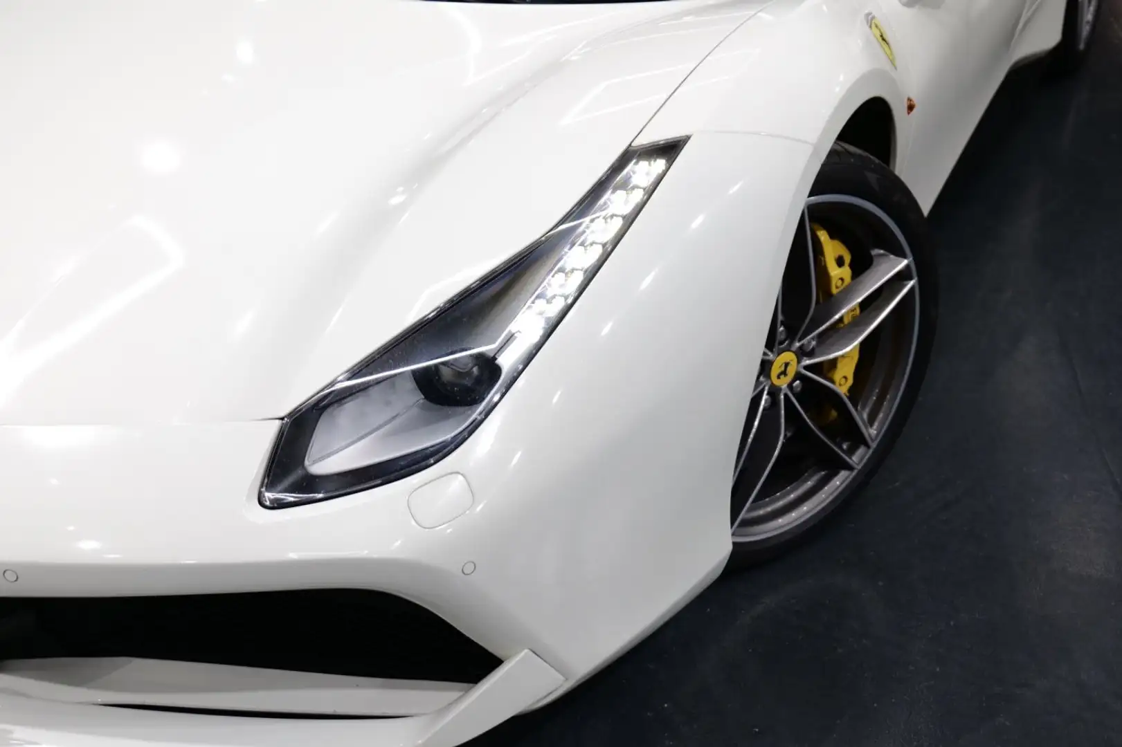 Ferrari 488 *deutsch*Ferrari Power Garantie*U-frei Blanco - 2