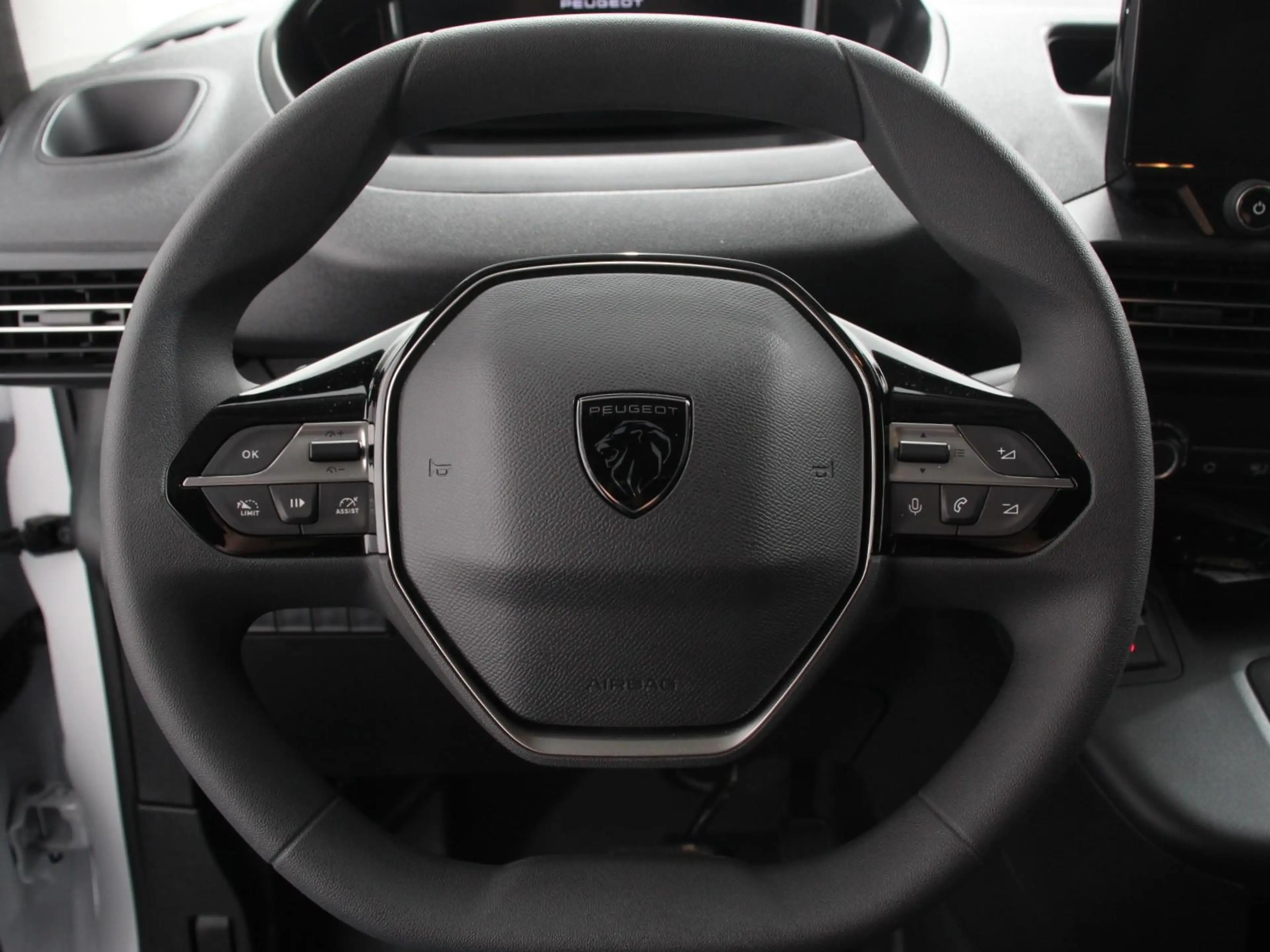 Peugeot Partner 1.5 BlueHDi 130PK L2 Automaat Navigatie Apple Carp — photo 13
