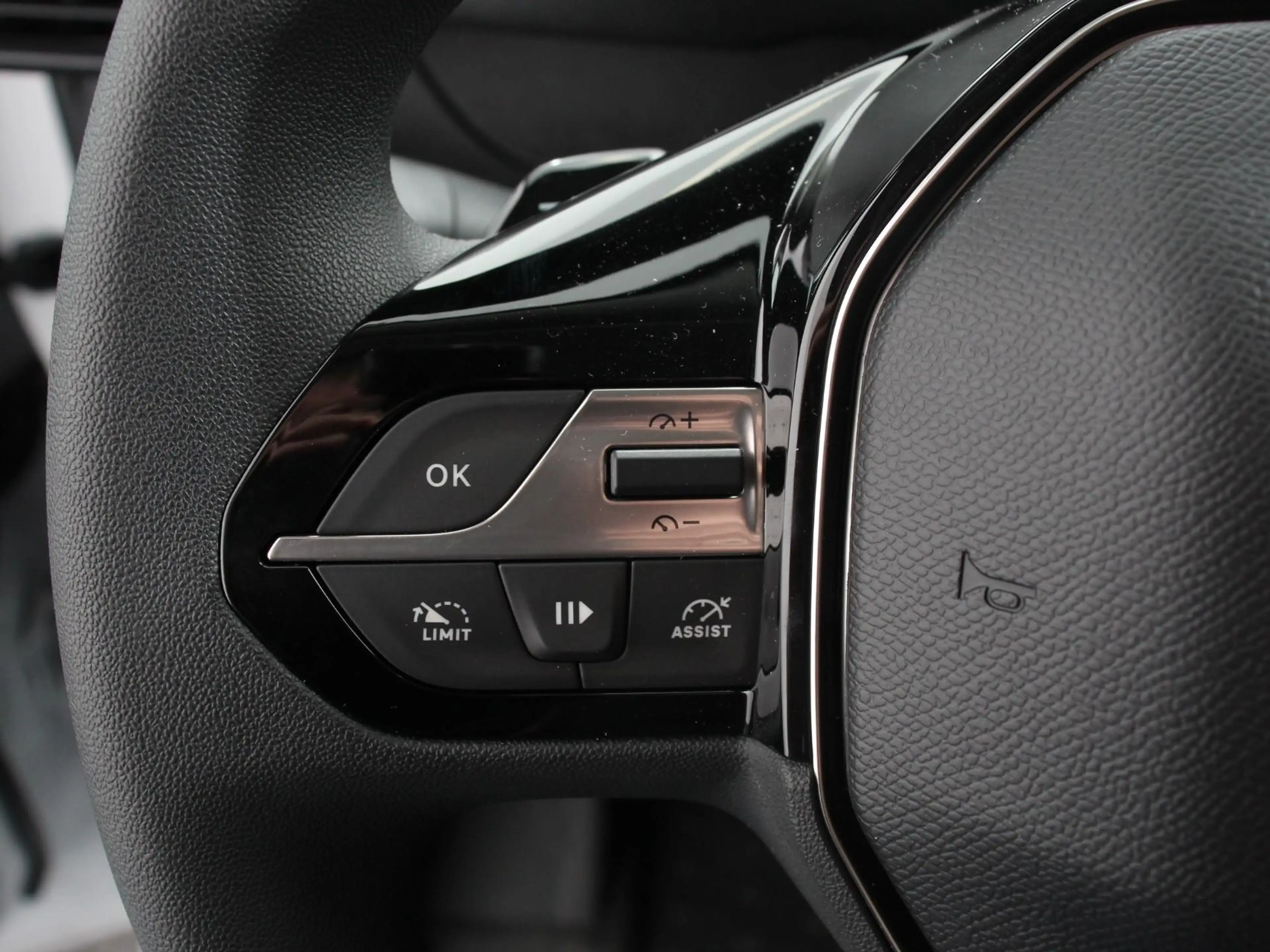 Peugeot Partner 1.5 BlueHDi 130PK L2 Automaat Navigatie Apple Carp — photo 12