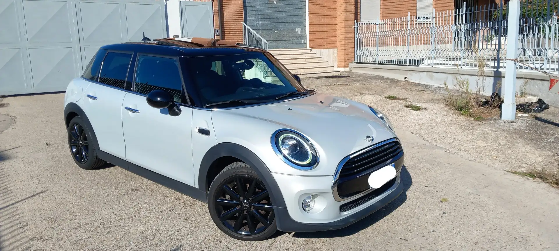 MINI Cooper D 5p 1.5 Hype auto - 2