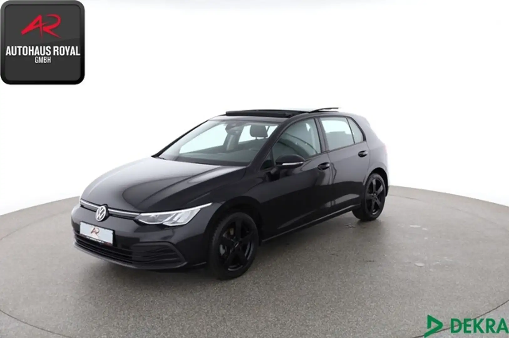 Volkswagen Golf VIII 1.5 eTSI PANO,HARMAN/K,SPURHALTE,1.HD Black - 1