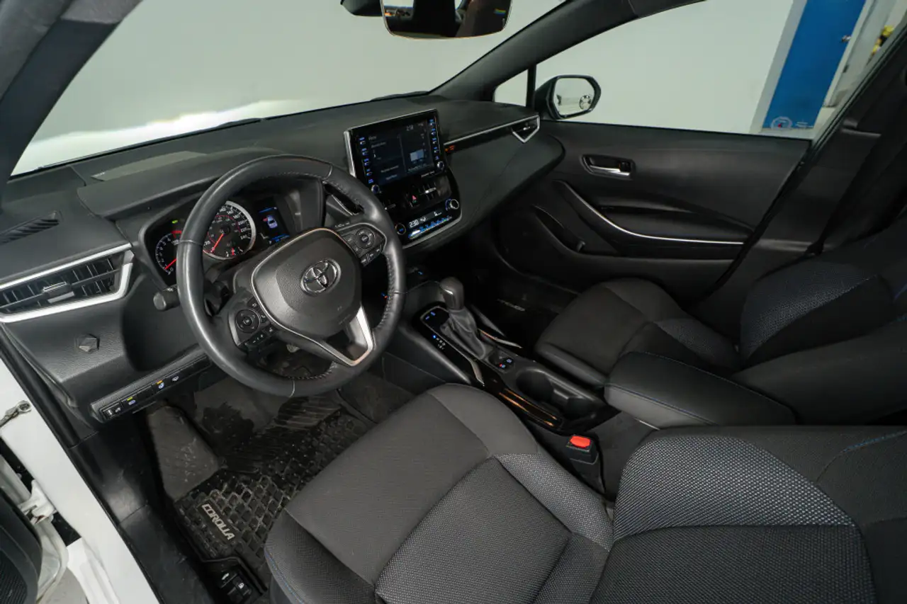 Toyota Corolla снимка Toyota Corolla