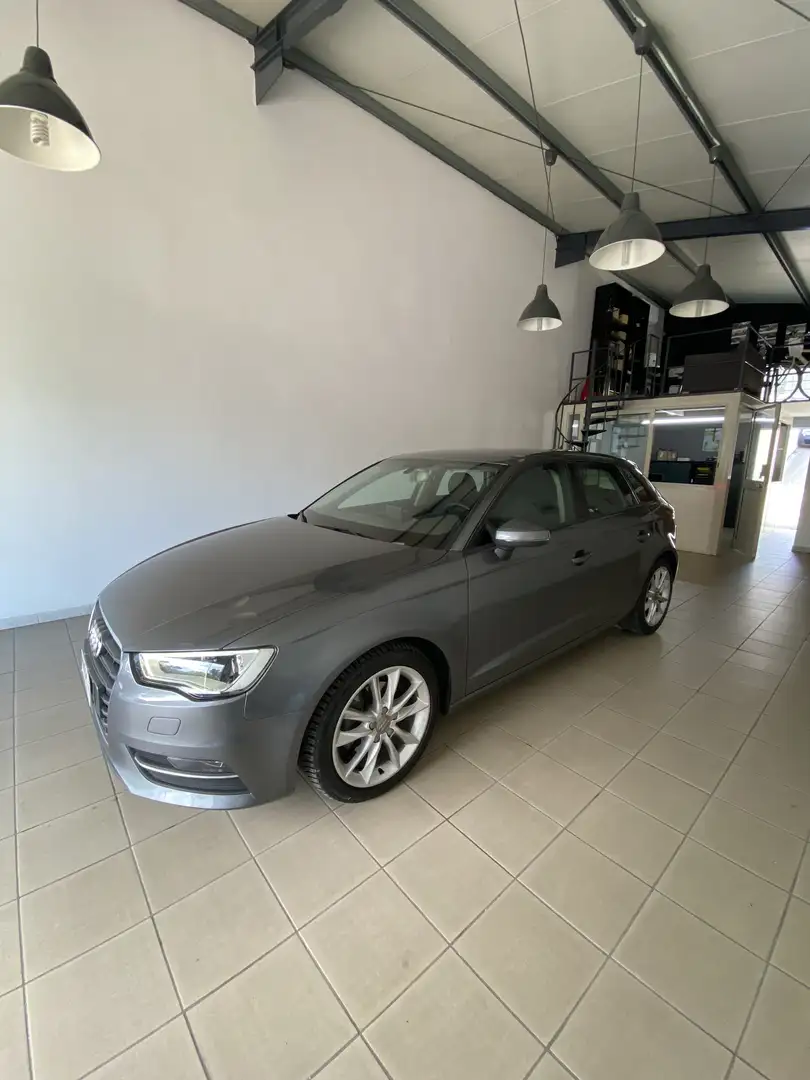 Audi A3 Sportback 1.6 tdi Ambition 110cv E6 - 2
