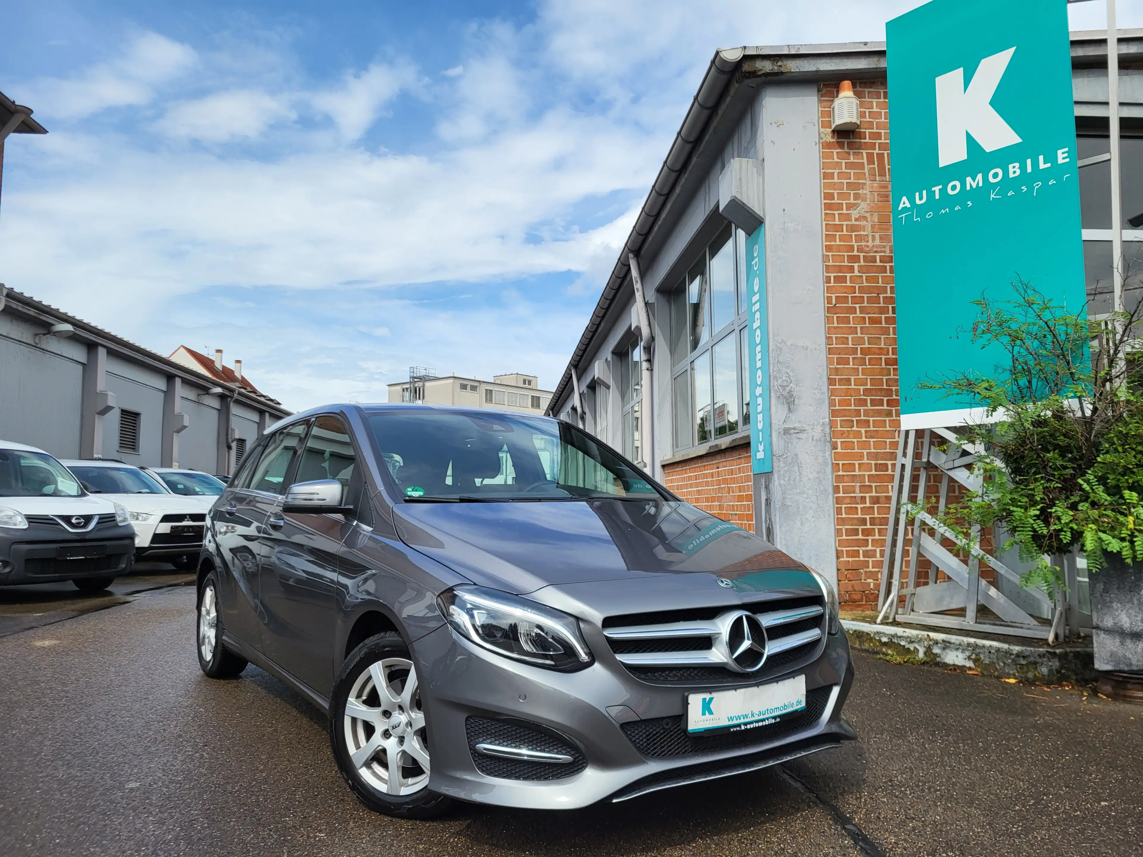 Mercedes-Benz B 180 Urban *LED*Business*2.Hd* — photo 2