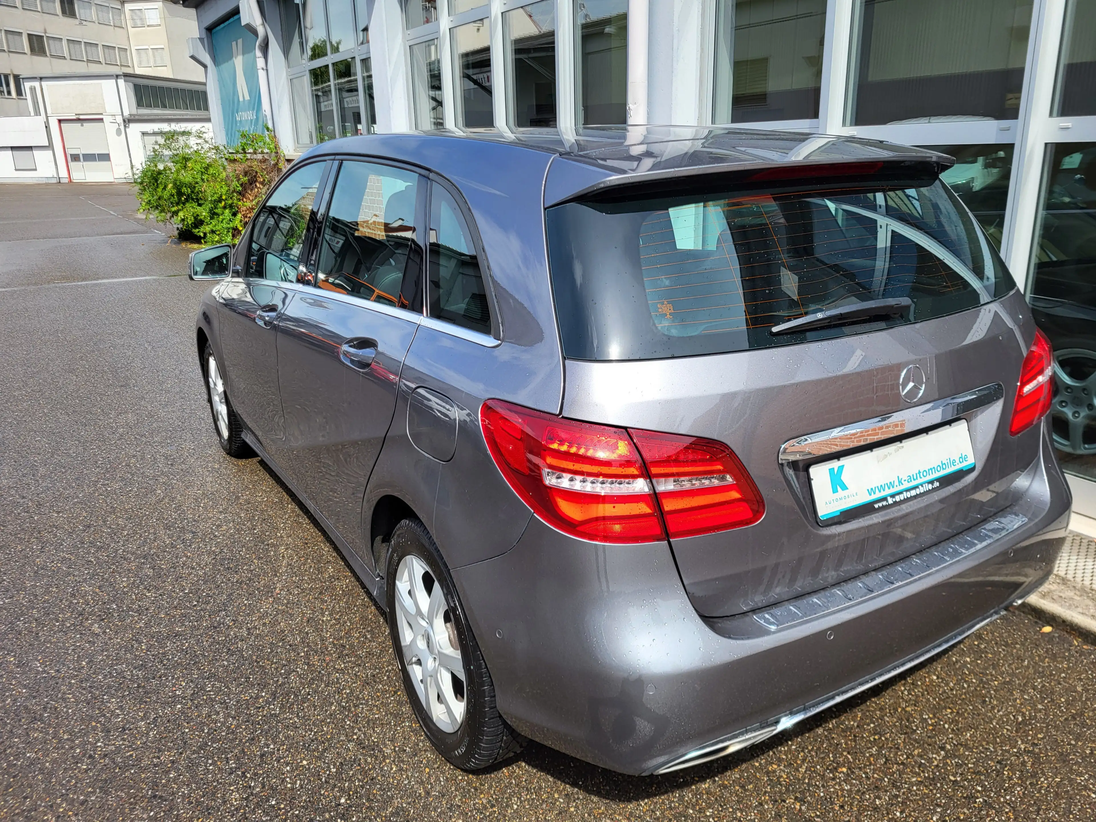 Mercedes-Benz B 180 Urban *LED*Business*2.Hd* — photo 13