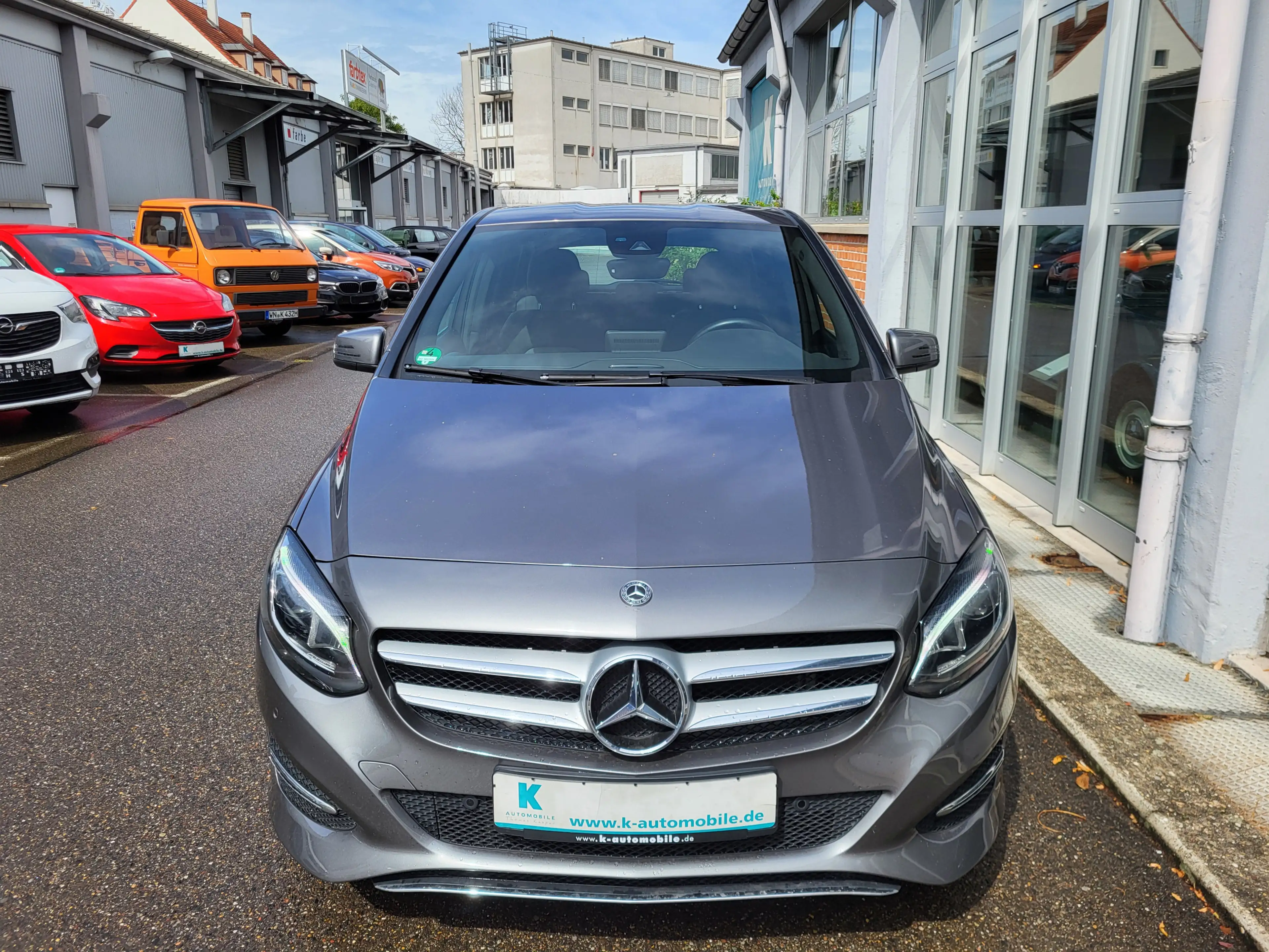 Mercedes-Benz B 180 Urban *LED*Business*2.Hd* — photo 3