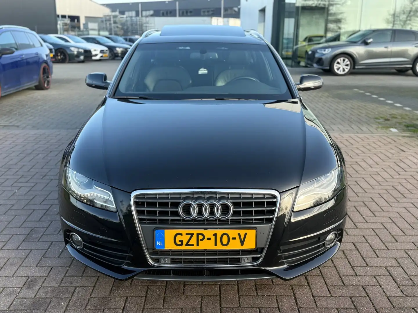 Audi A4 Avant 2.0 TFSI S-Line 2010 211PK Automaat Pano Vol Schwarz - 2