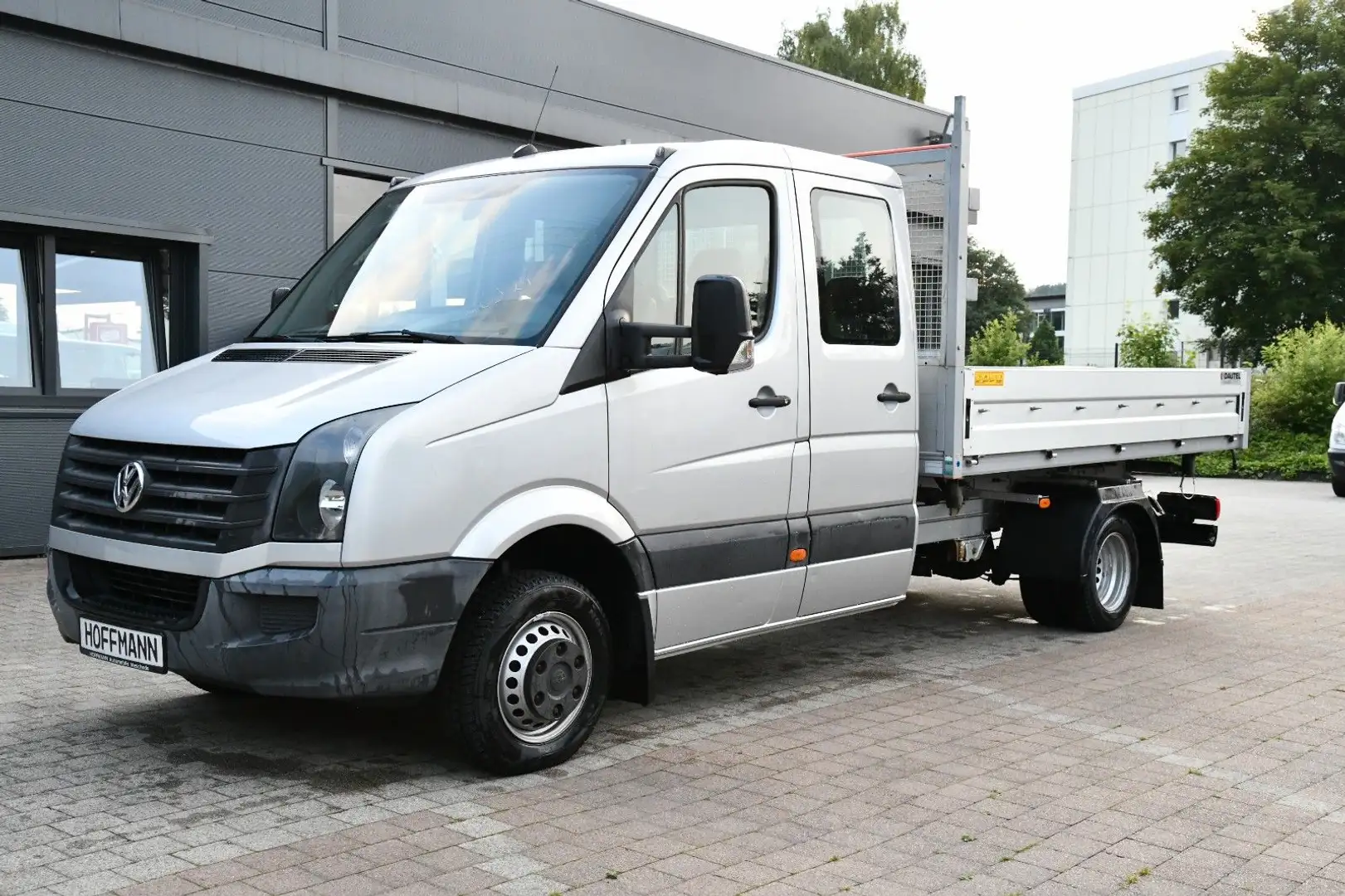 Volkswagen Crafter 35 Doka Dreiseiten Kipper TDI RWD Stříbrná - 2