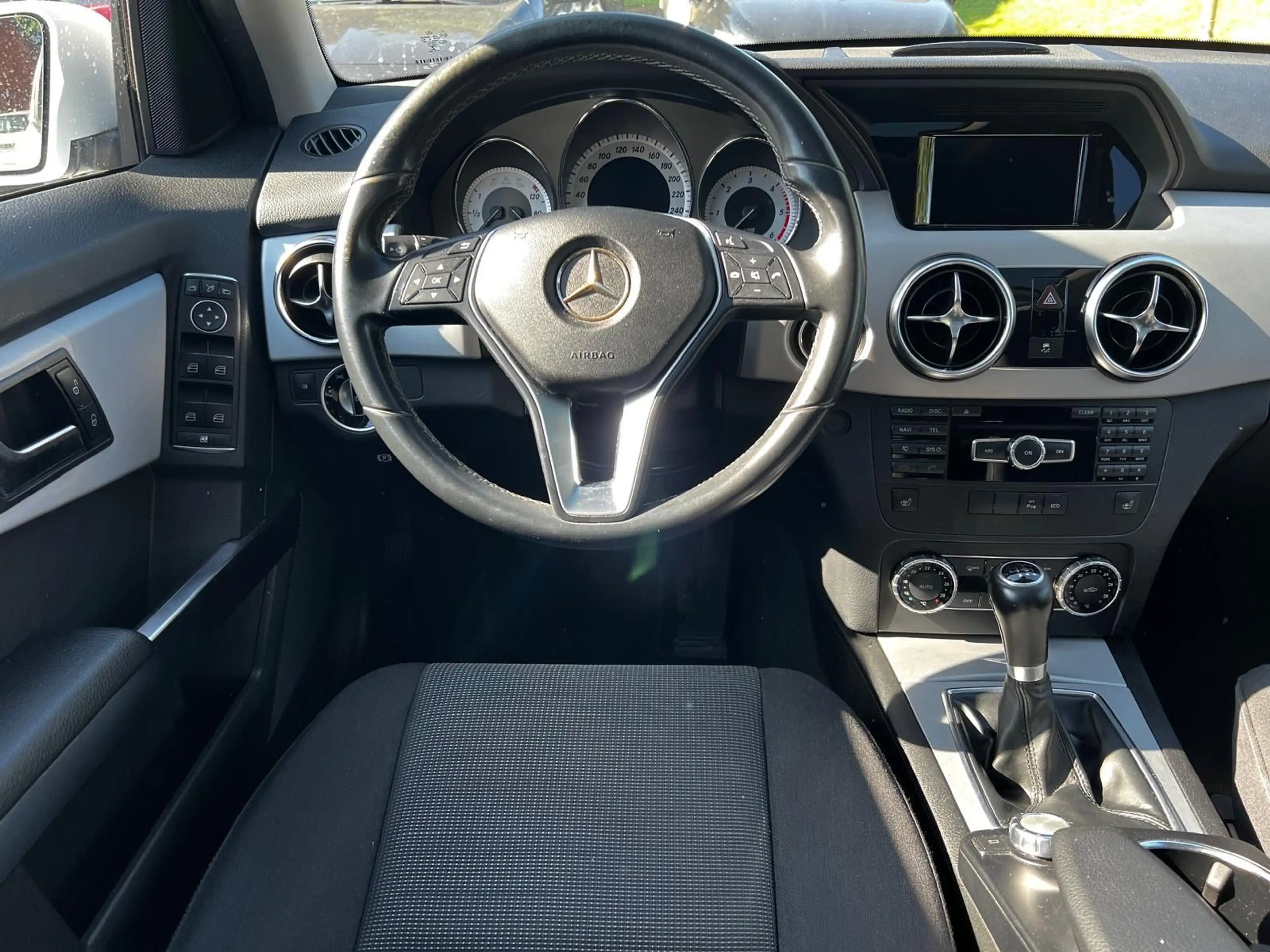 Mercedes-Benz GLK 200 CDI*Top Zustand*Tüv Neu*Pano* — photo 13