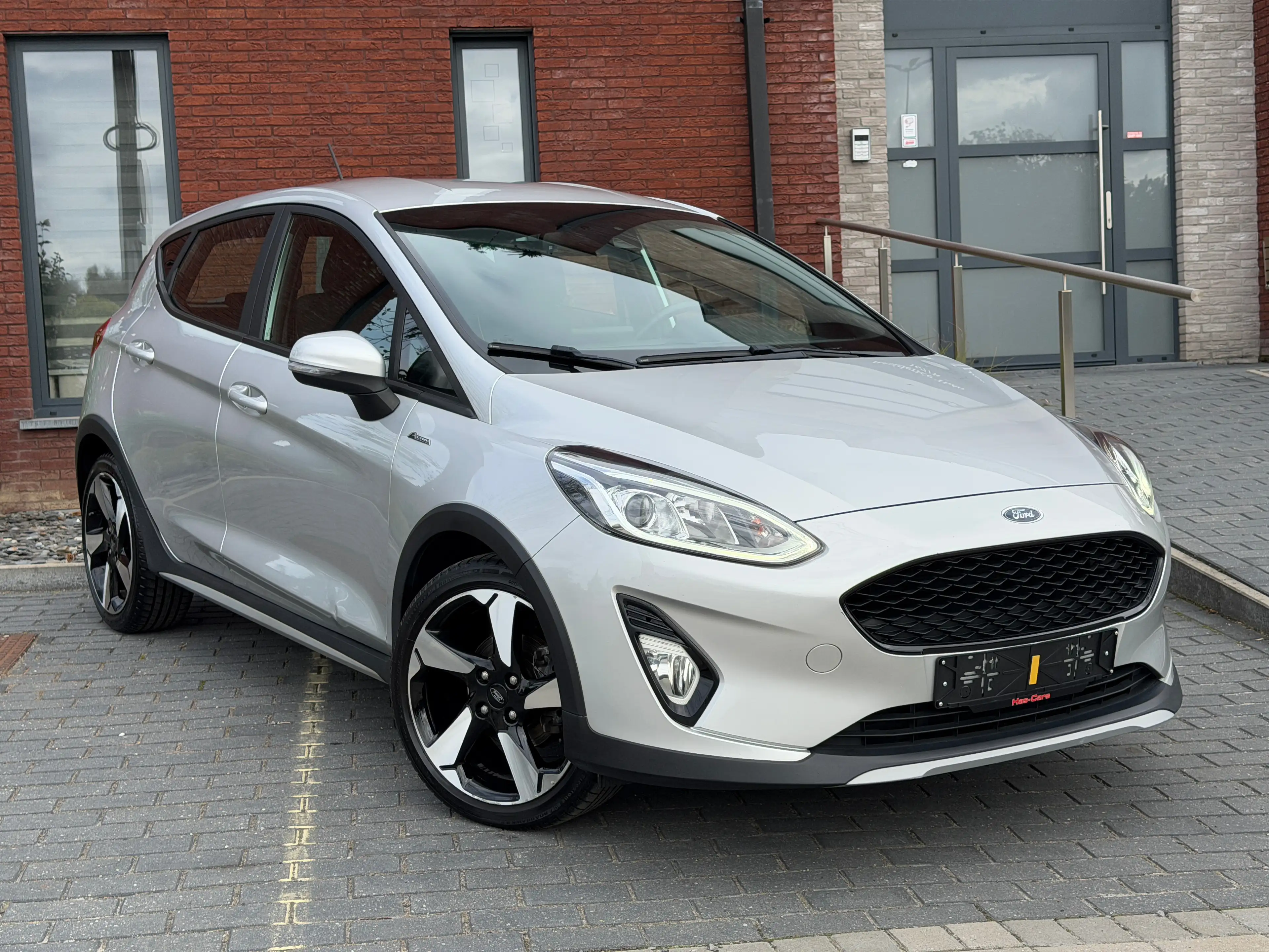 Ford Fiesta Active ( 1.0 Ecoboost ) 85Ch ( 102.920Km ) CT Ok !