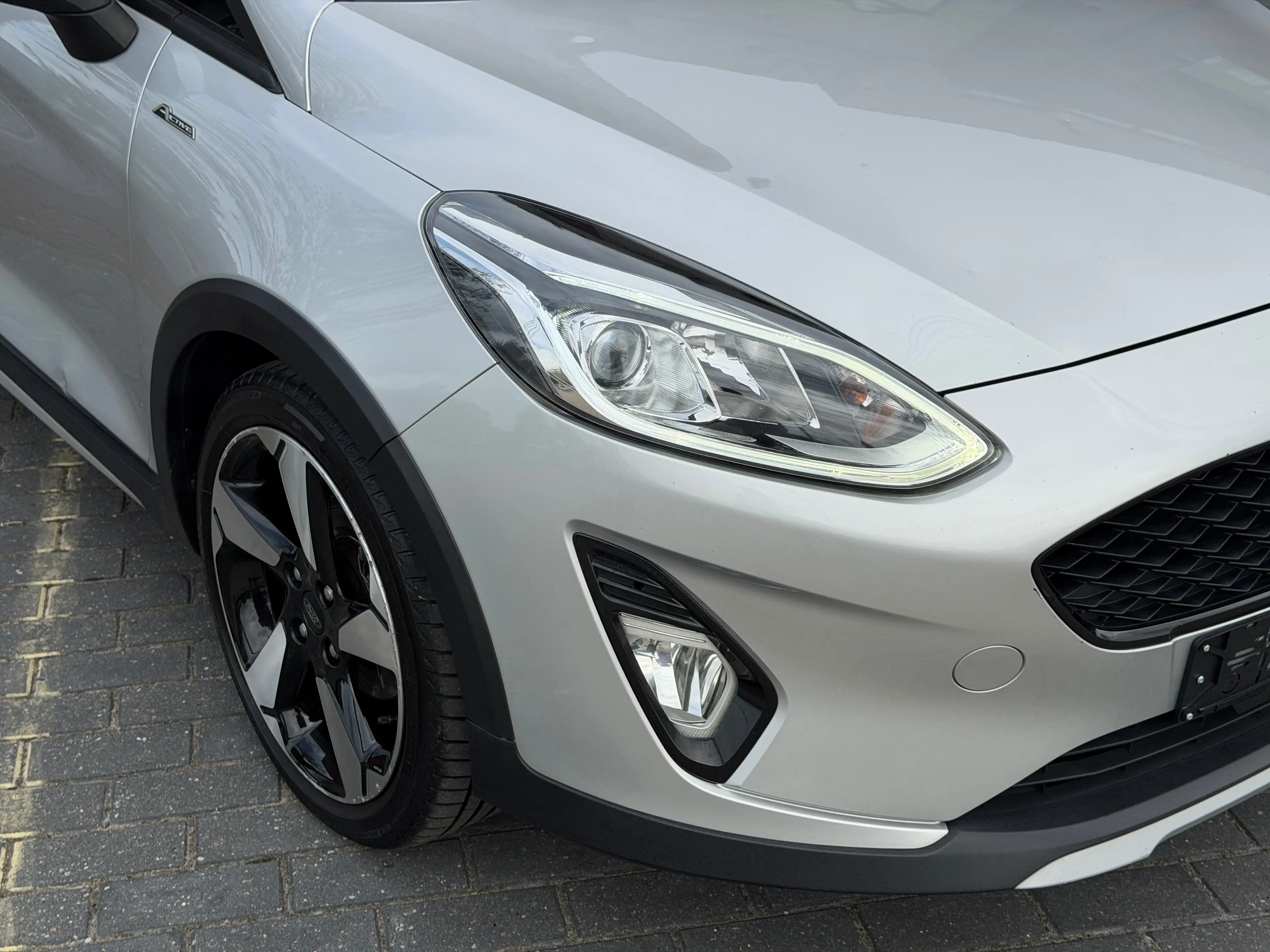Ford Fiesta Active ( 1.0 Ecoboost ) 85Ch ( 102.920Km ) CT Ok ! — photo 5
