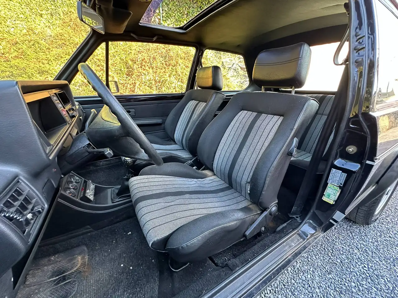 Volkswagen Golf GTI 1.6 8S / "Barn Find"/Moteur neuf en rodage! /Toit Ouvrant /Belge /Très saine!, foto 10