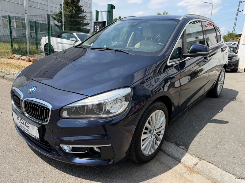 BMW 218 d Active Tourer Luxury Line — photo 4