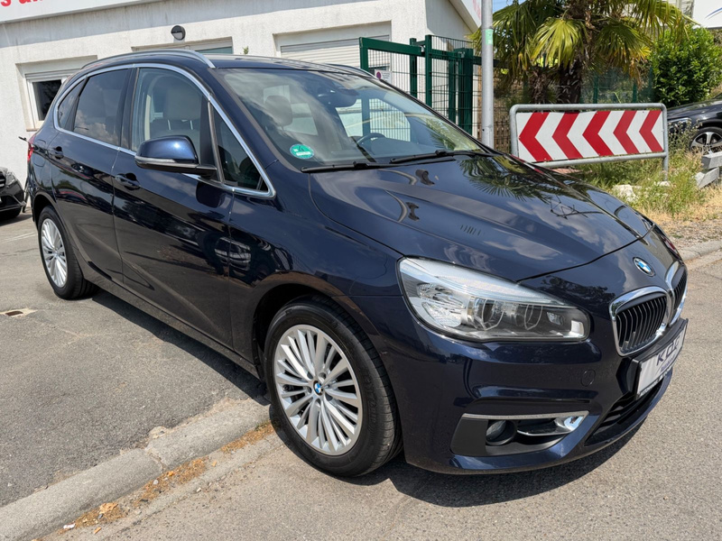 BMW 218 d Active Tourer Luxury Line — photo 2
