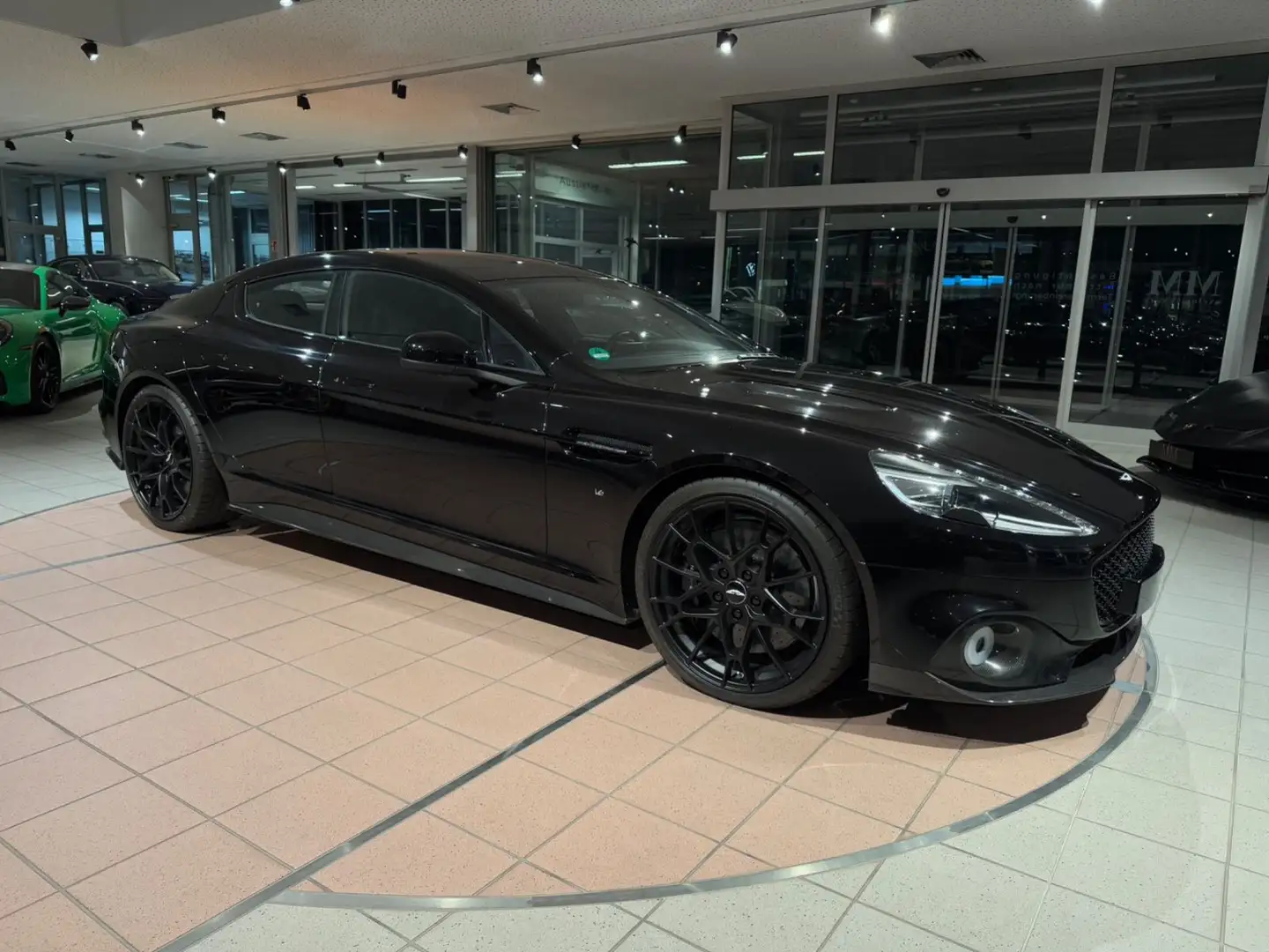 Aston Martin Rapide AMR 1 of 210 Negro - 2