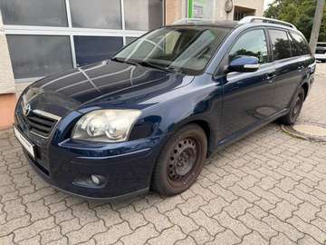 Kombi 2.0 D-4D Sol
