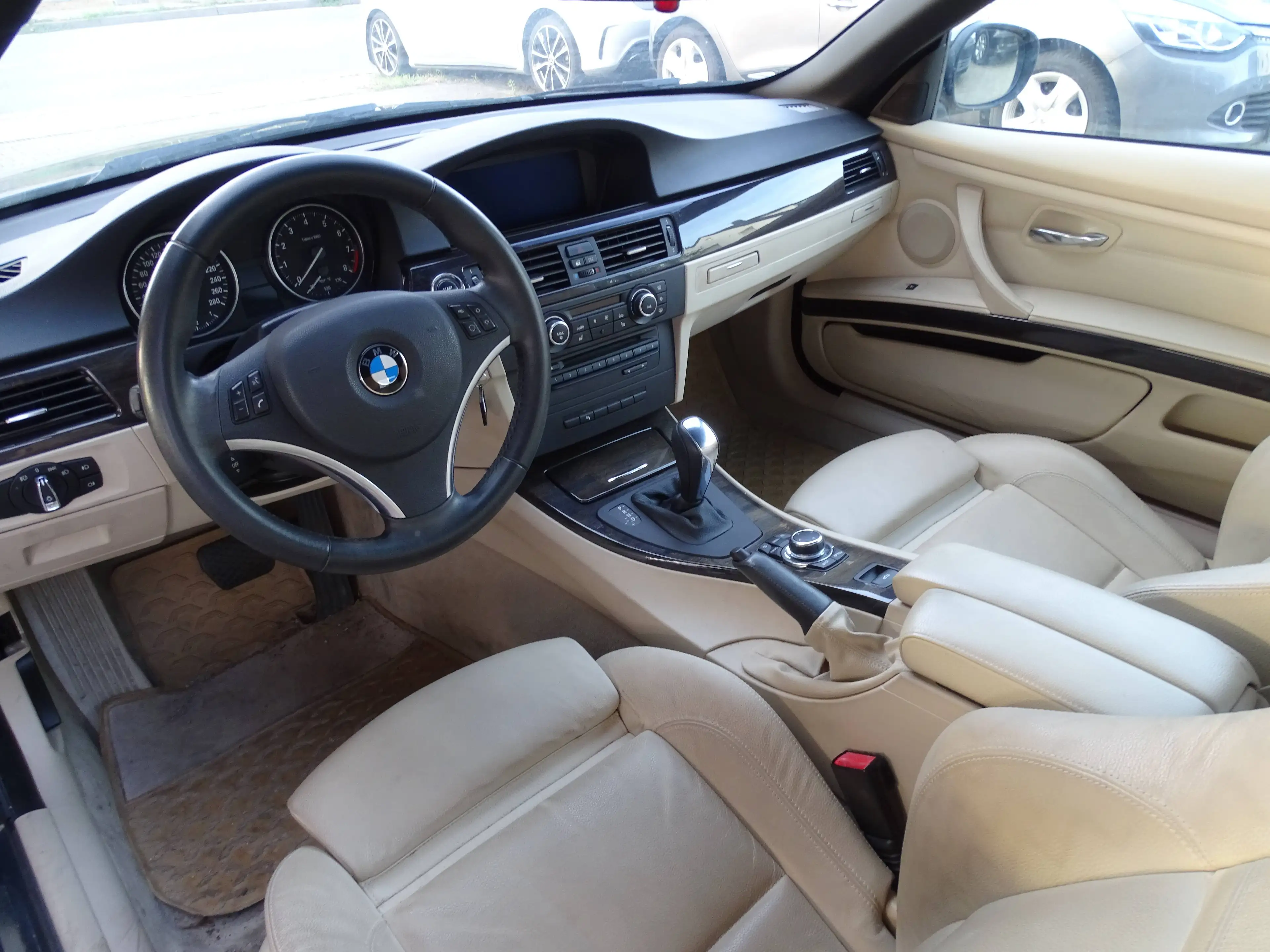 BMW 325 325i Cabrio"AUTOMATIK"Bi-XENON"LEDER"NAVI"SHZG"PDC — photo 11