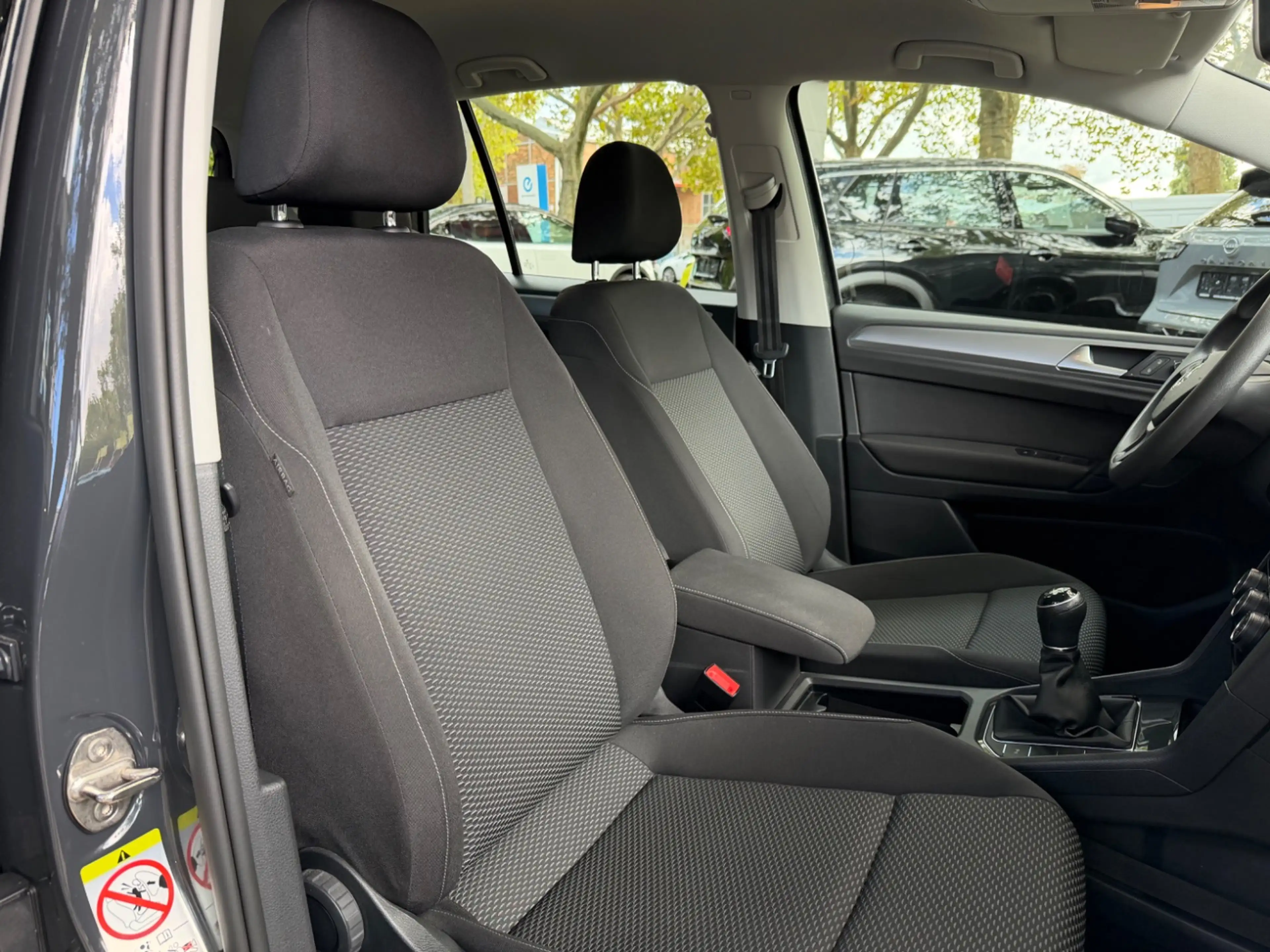 Volkswagen Golf Sportsvan VII 1.0 TSI  Trendline SHZ+PDC — photo 16