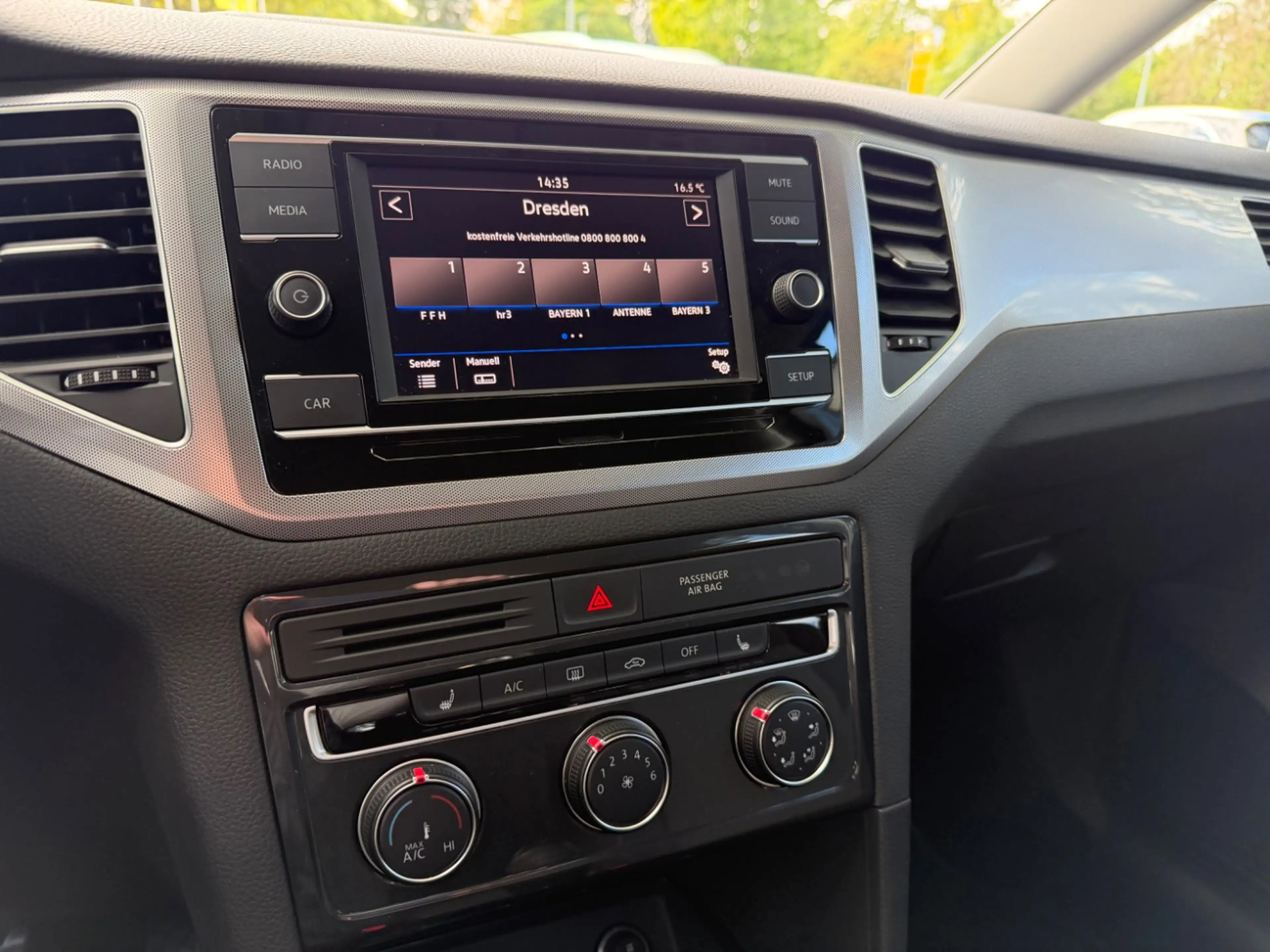 Volkswagen Golf Sportsvan VII 1.0 TSI  Trendline SHZ+PDC — photo 20