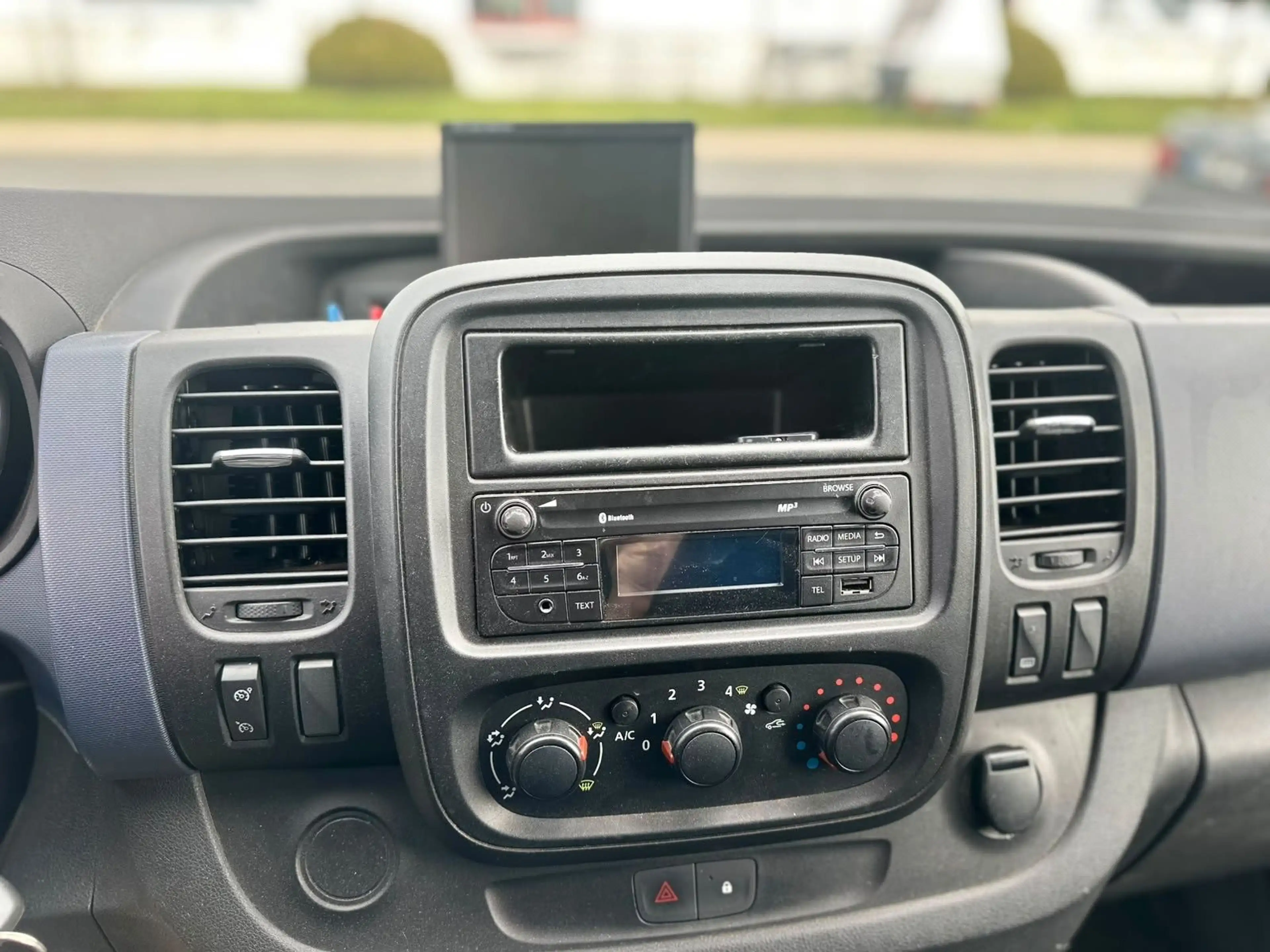Opel Vivaro B Kasten/Kombi Kasten L2H1 2,9t — photo 10