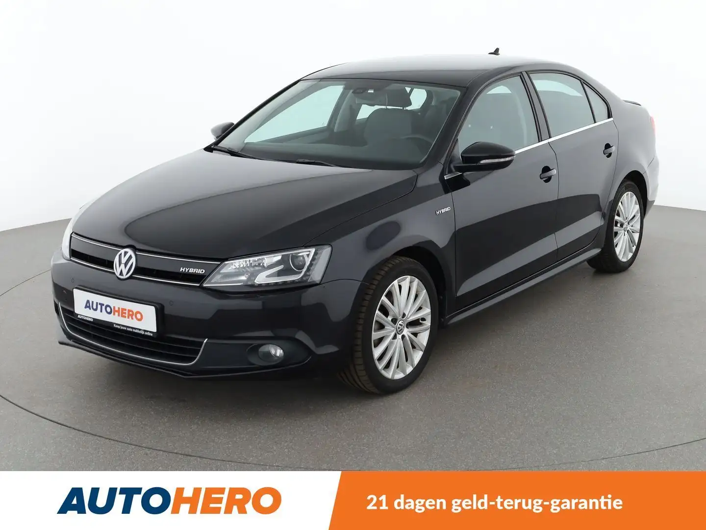 Volkswagen Jetta 1.4 TSI Hybrid Highline Zwart - 1
