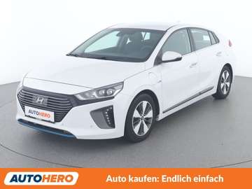 1.6 Hybrid Style