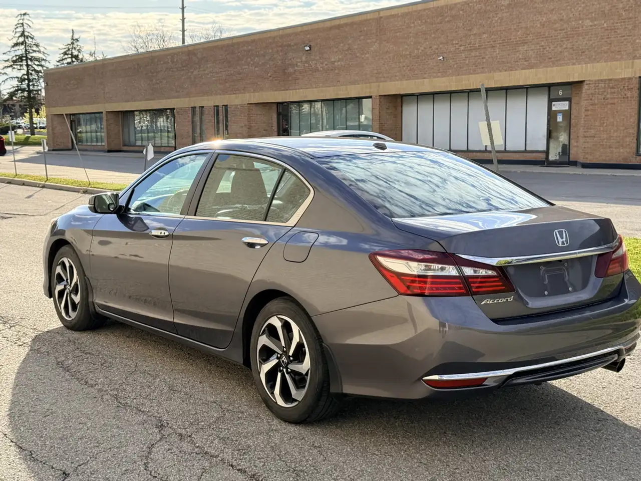 Honda Accord снимка Honda Accord