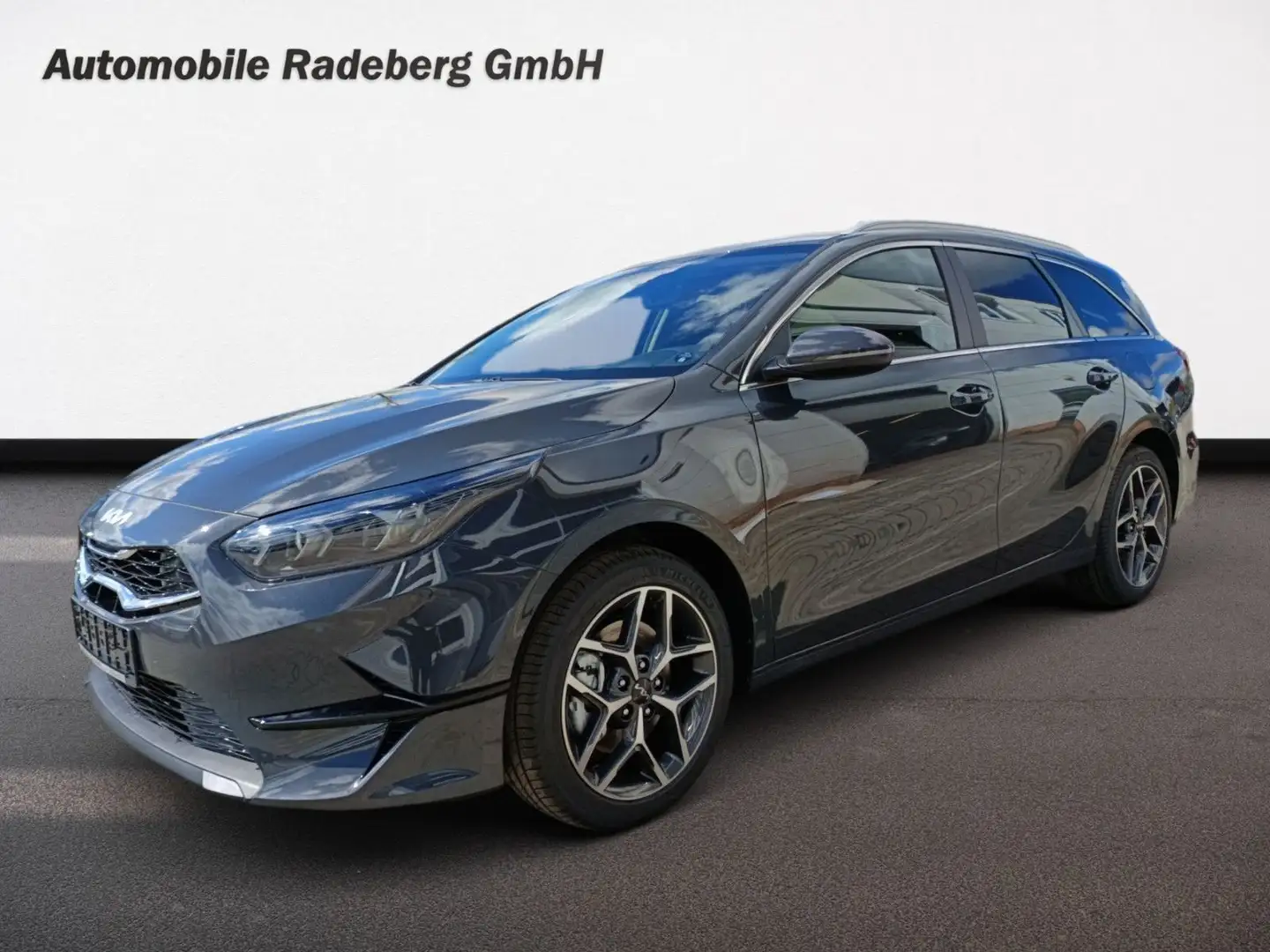 Kia Ceed SW / cee'd SW 1.5T 140 Ultimate Sound Style Grau - 2