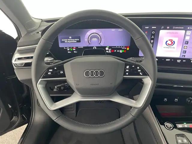 Audi A6 view 13