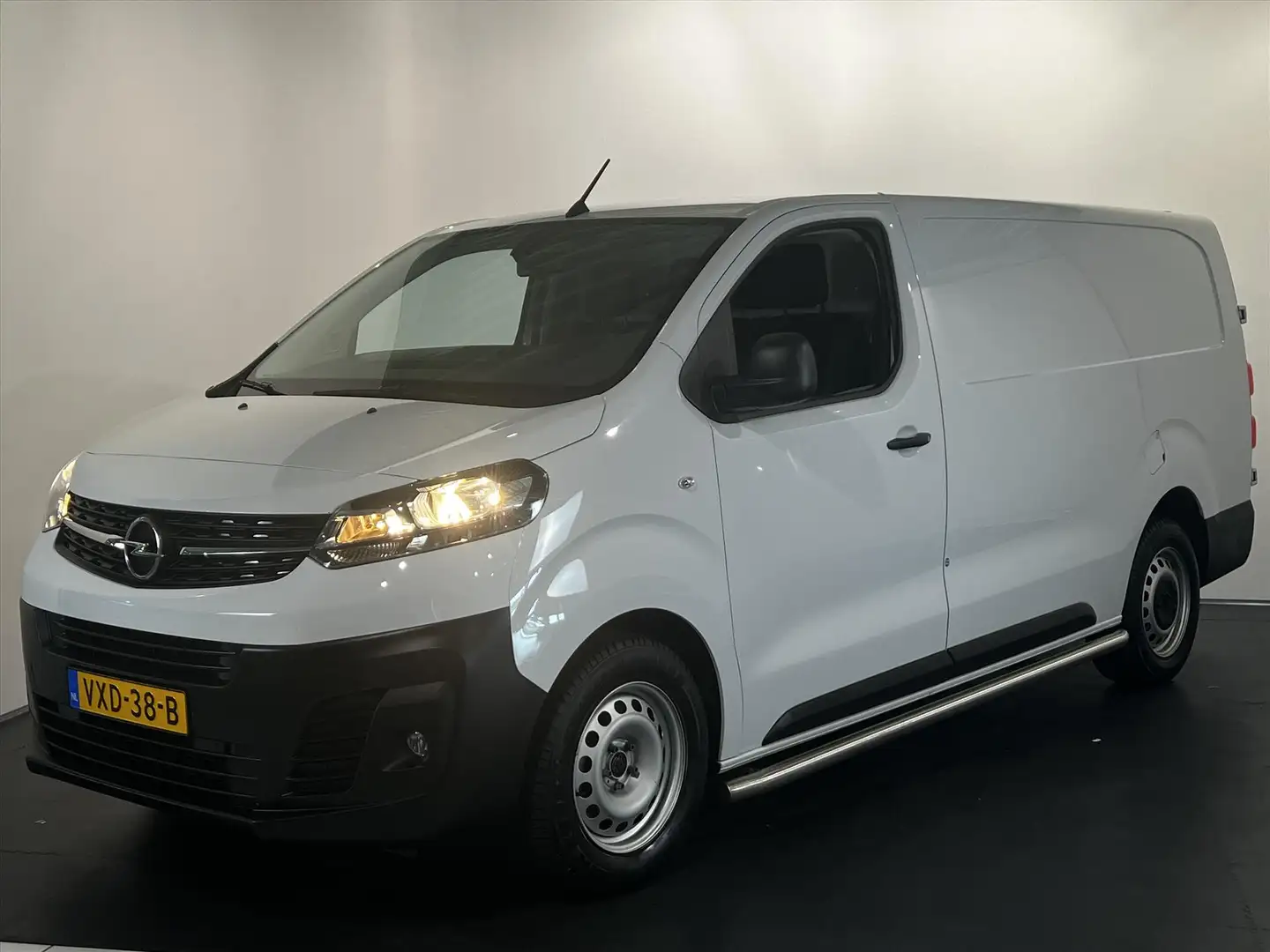 Opel Vivaro GB 1.5 Diesel 102pk L3H1 S/S Edition Wit - 2