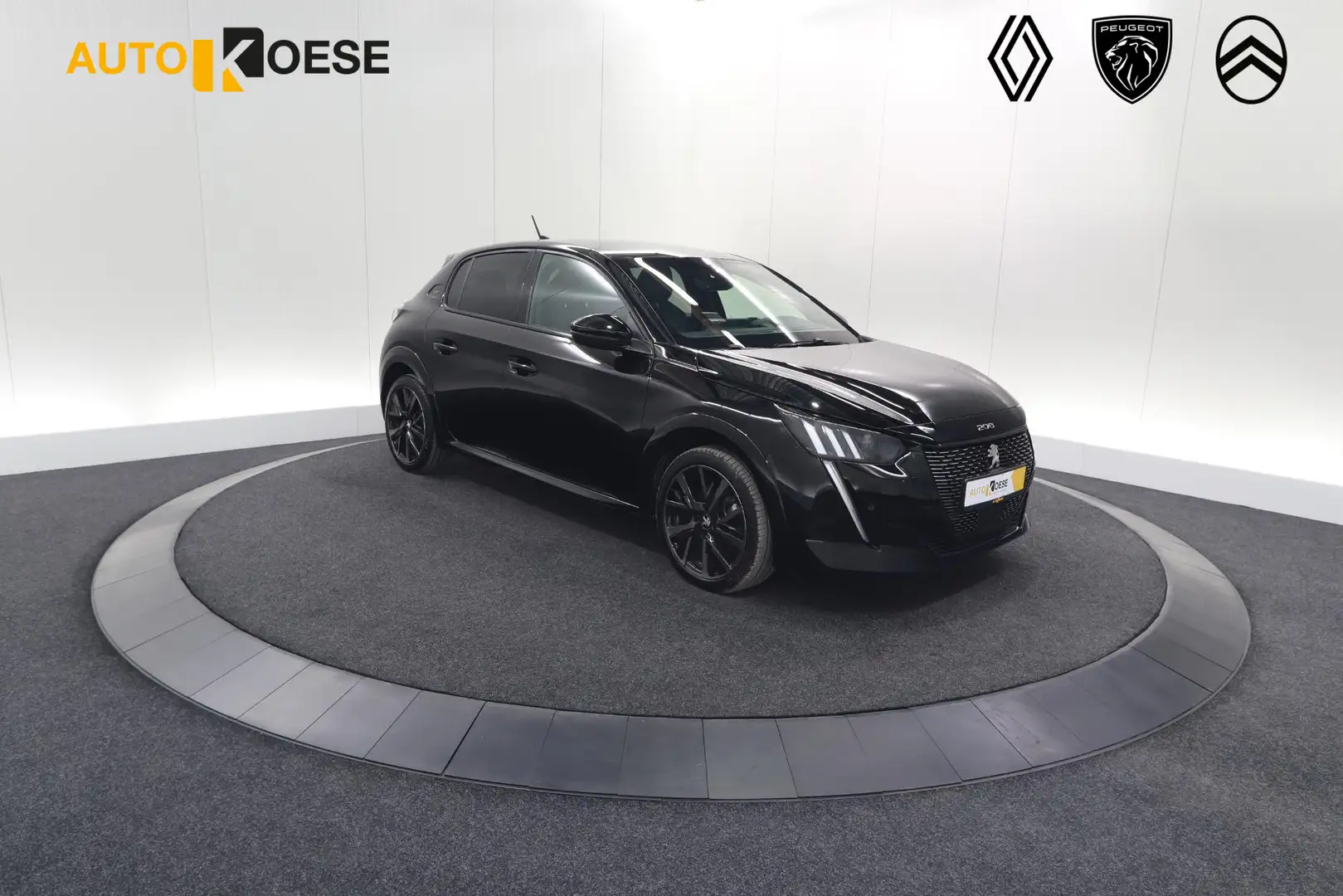 Peugeot 208 PureTech 100 GT | Camera | Navigatie | Apple Carpl Zwart - 1