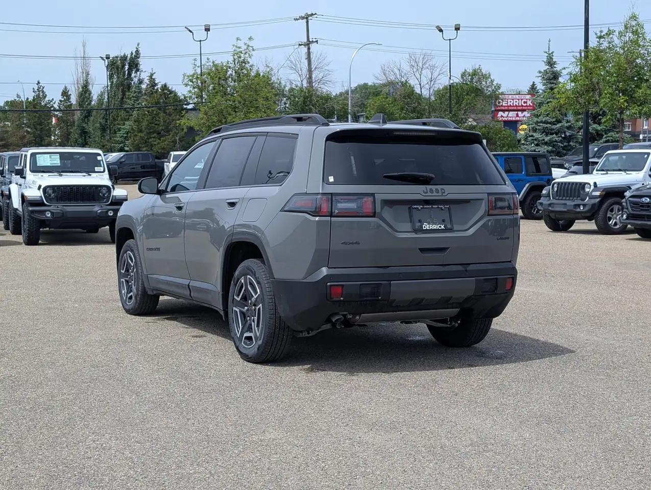 Jeep Cherokee снимка Jeep Cherokee