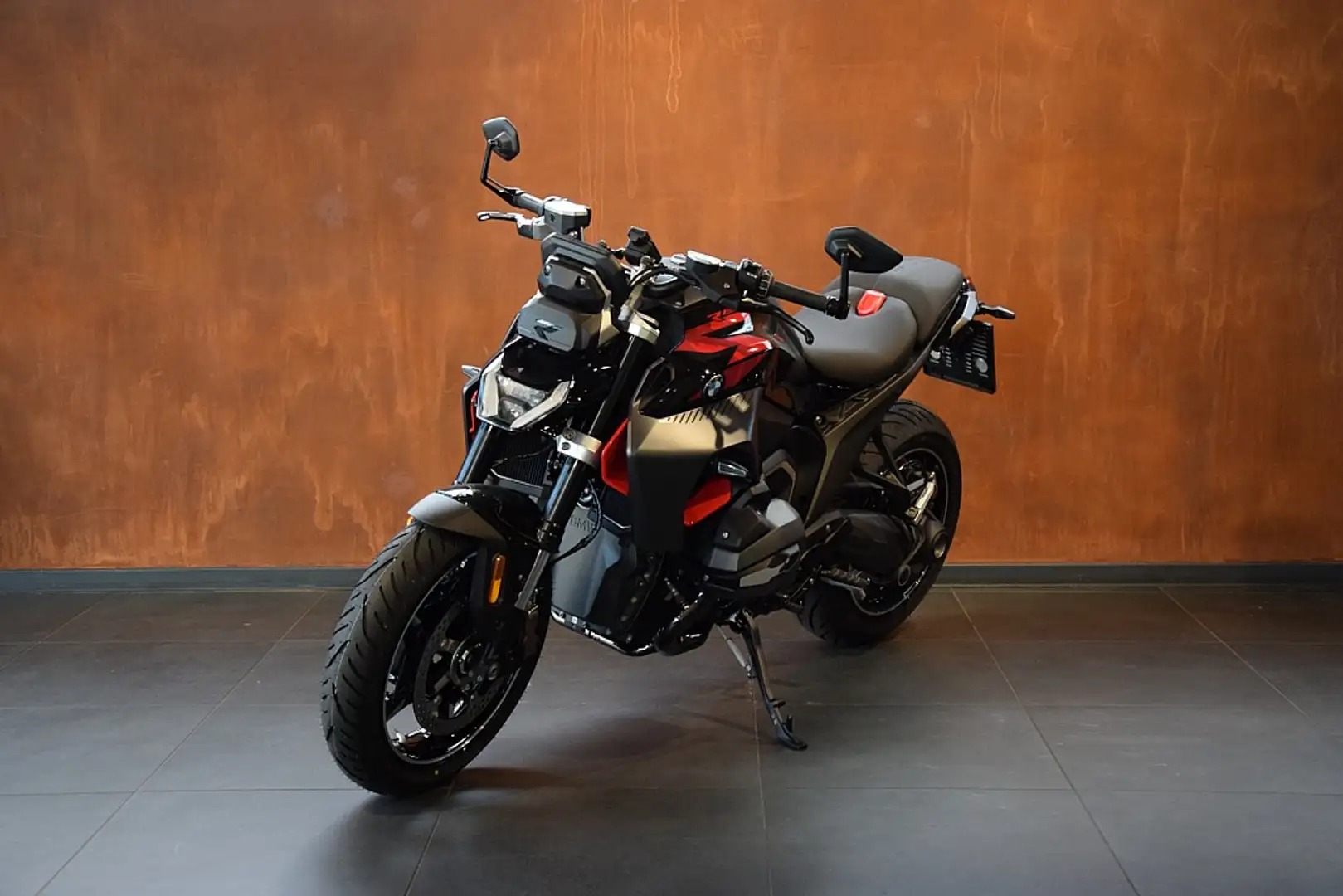 BMW R 1300 R - 2