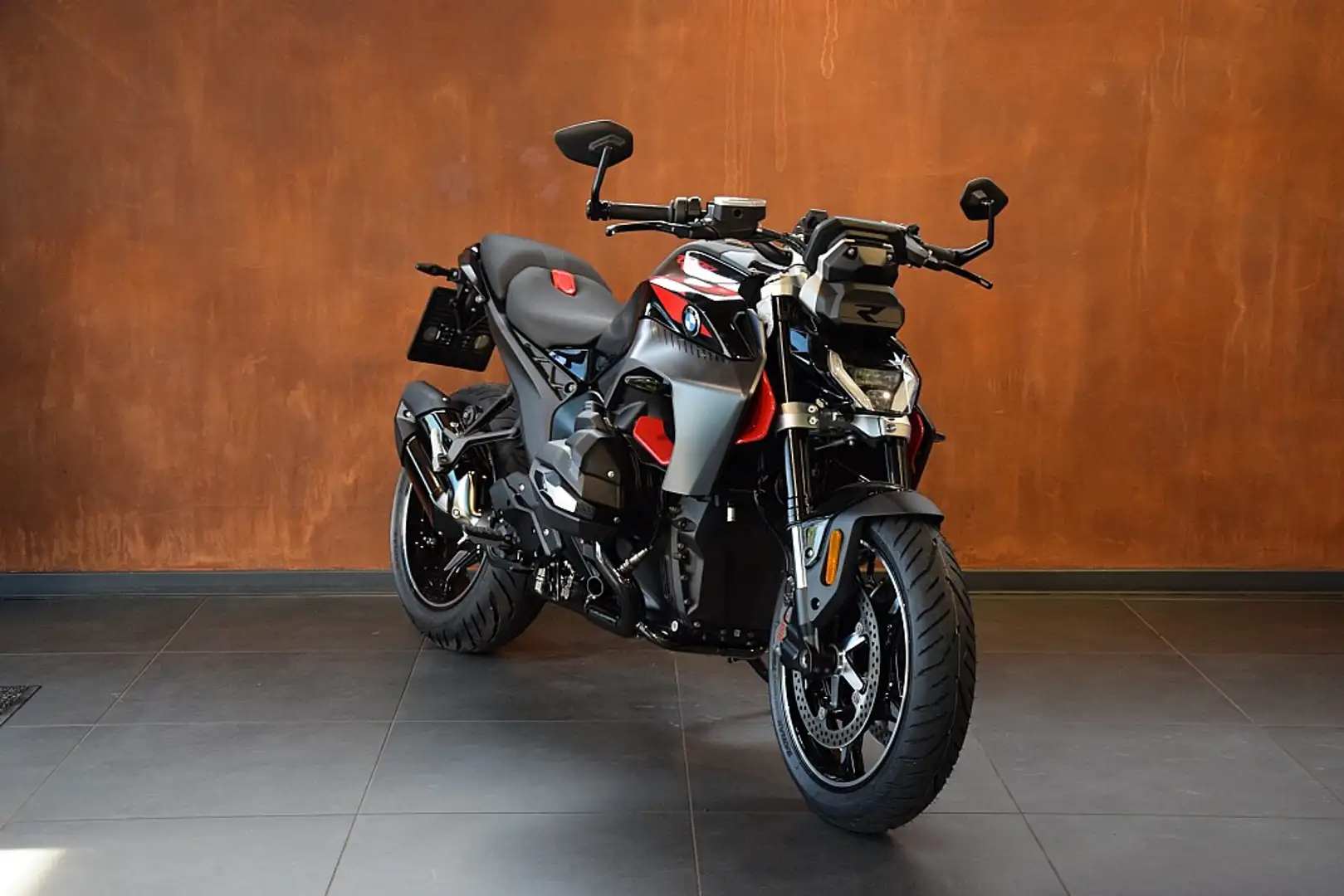 BMW R 1300 R - 1