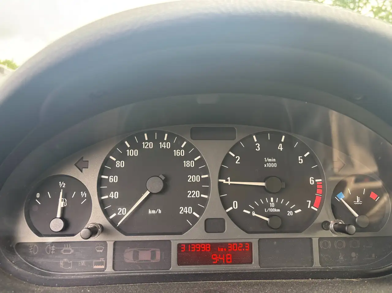 BMW 318i Executive, foto 6