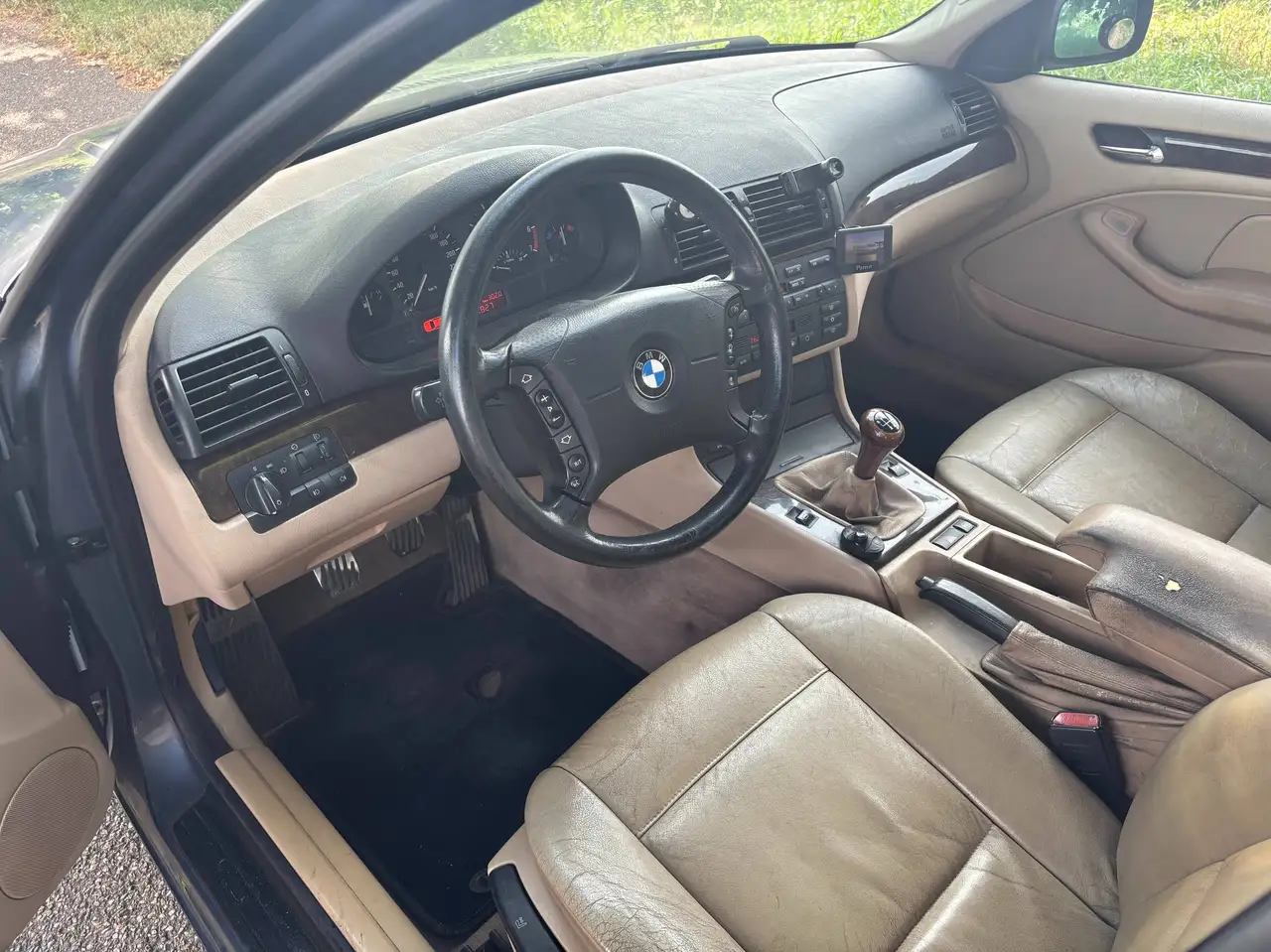BMW 318i Executive, foto 3