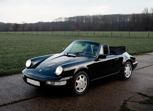 Porsche 964 911 Carrera 4 Cabriolet