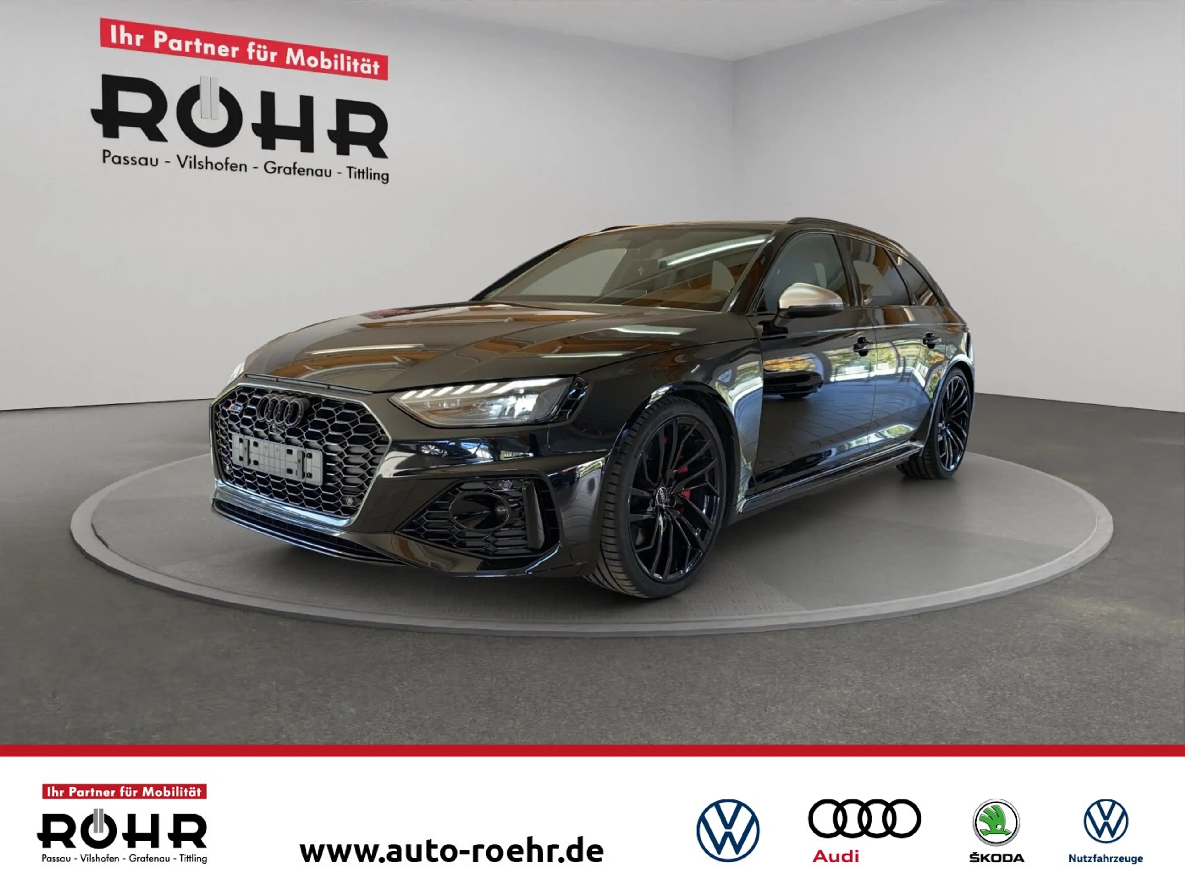 Audi RS4 2.9 TFSI quattro tiptronic OptikP Kam. LED Pano