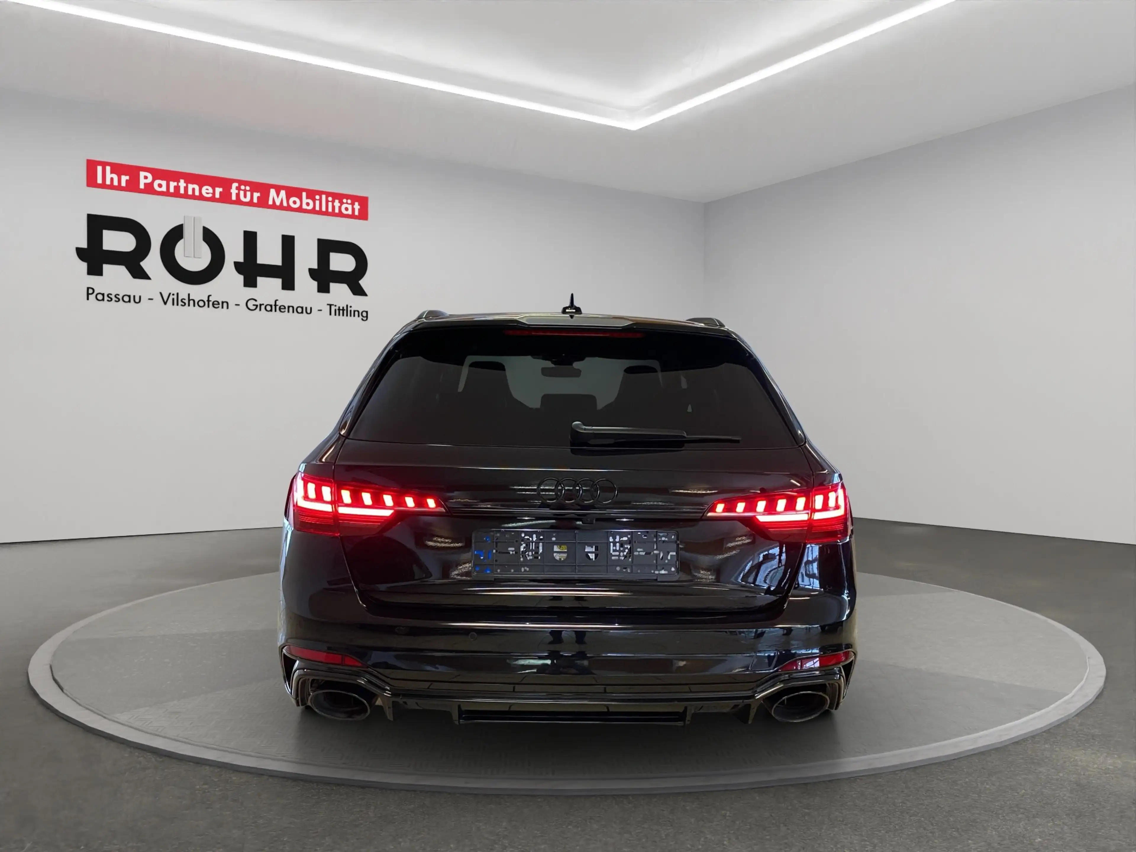 Audi RS4 2.9 TFSI quattro tiptronic OptikP Kam. LED Pano — photo 5