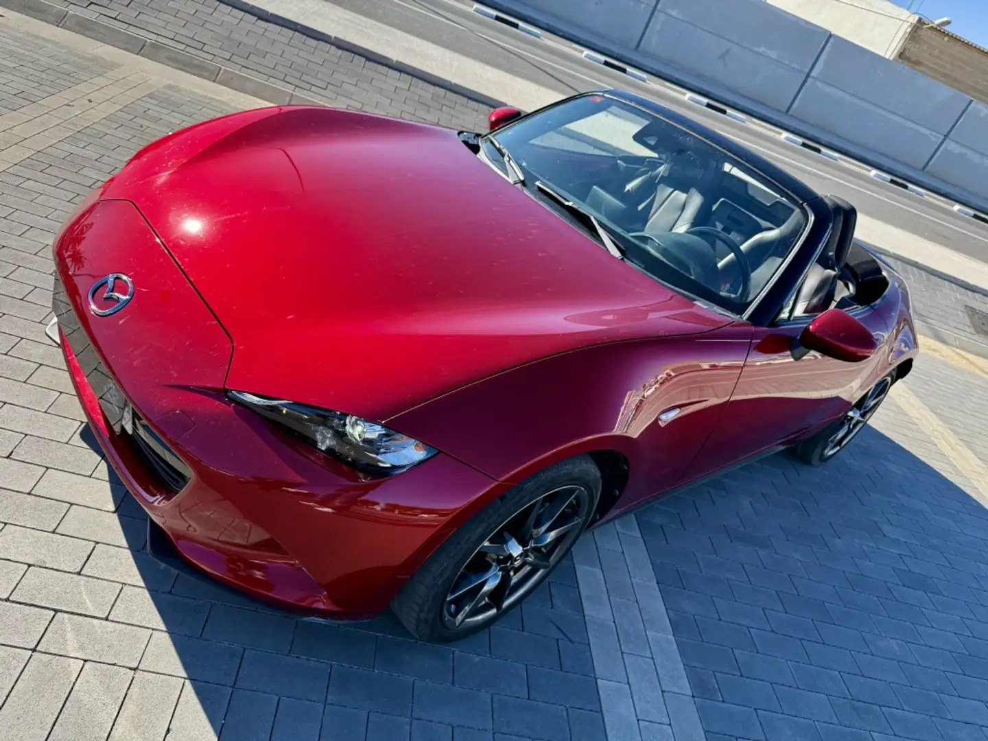 Mazda MX-5 RF 2.0 Skyactiv-G i-Stop & i-Eloop Zenith Sport Rojo - 1
