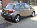 Toyota Yaris 1.5 Hybrid Active Navi ,Lmv ,Camera Grijs - thumbnail 2
