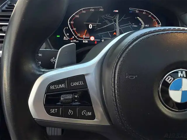 BMW X4 view 14