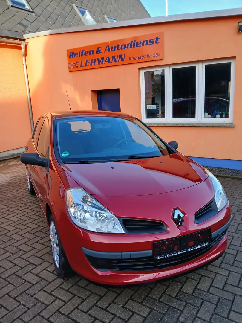 Renault Clio Authentique TÜV neu, Klima, gepfl. Zustand Rot - 1