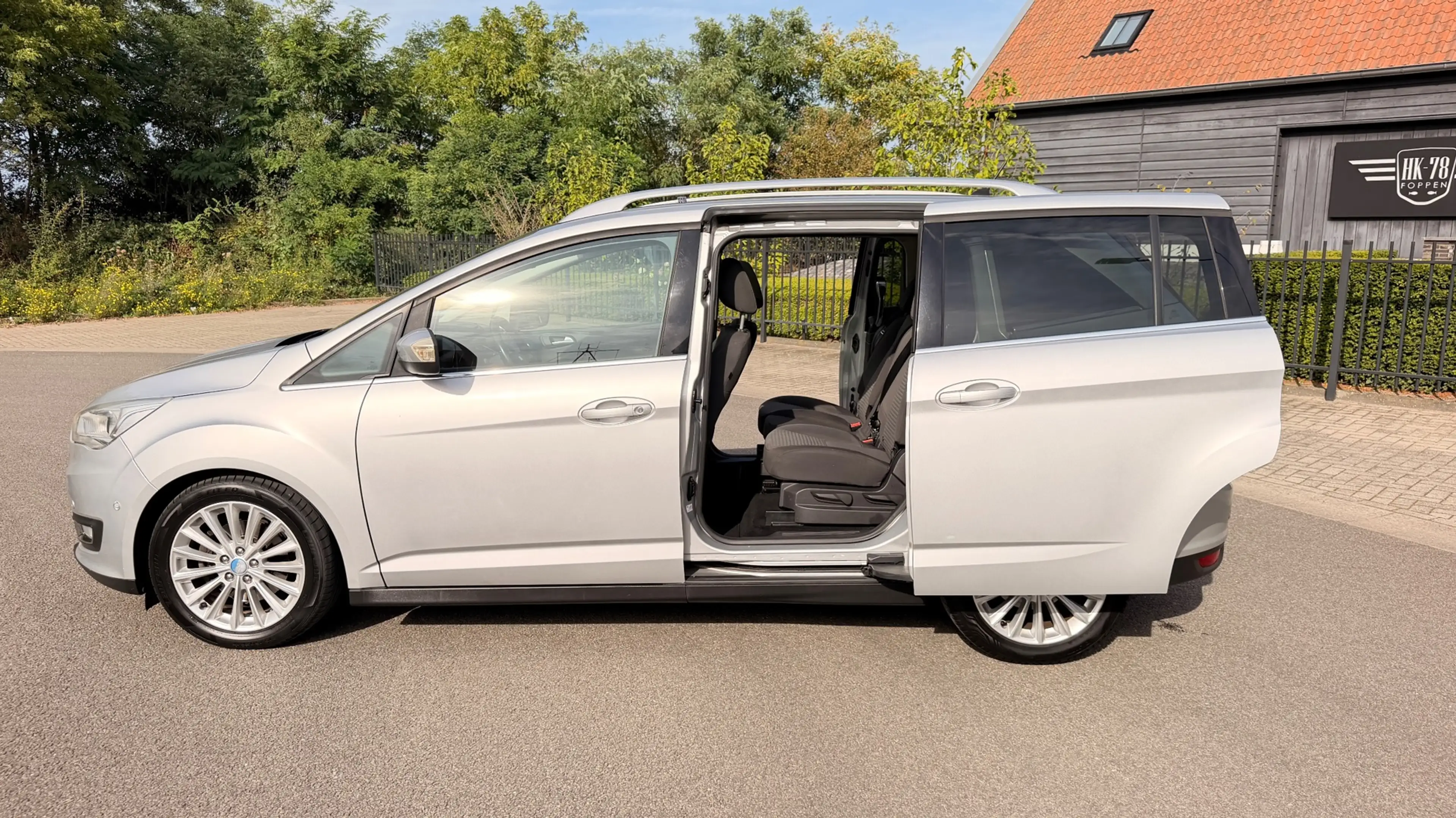 Ford Grand C-Max 1.0 Titanium 2X SCHUIFDEUR PANORAMADAK NAVIGATIE C — photo 9